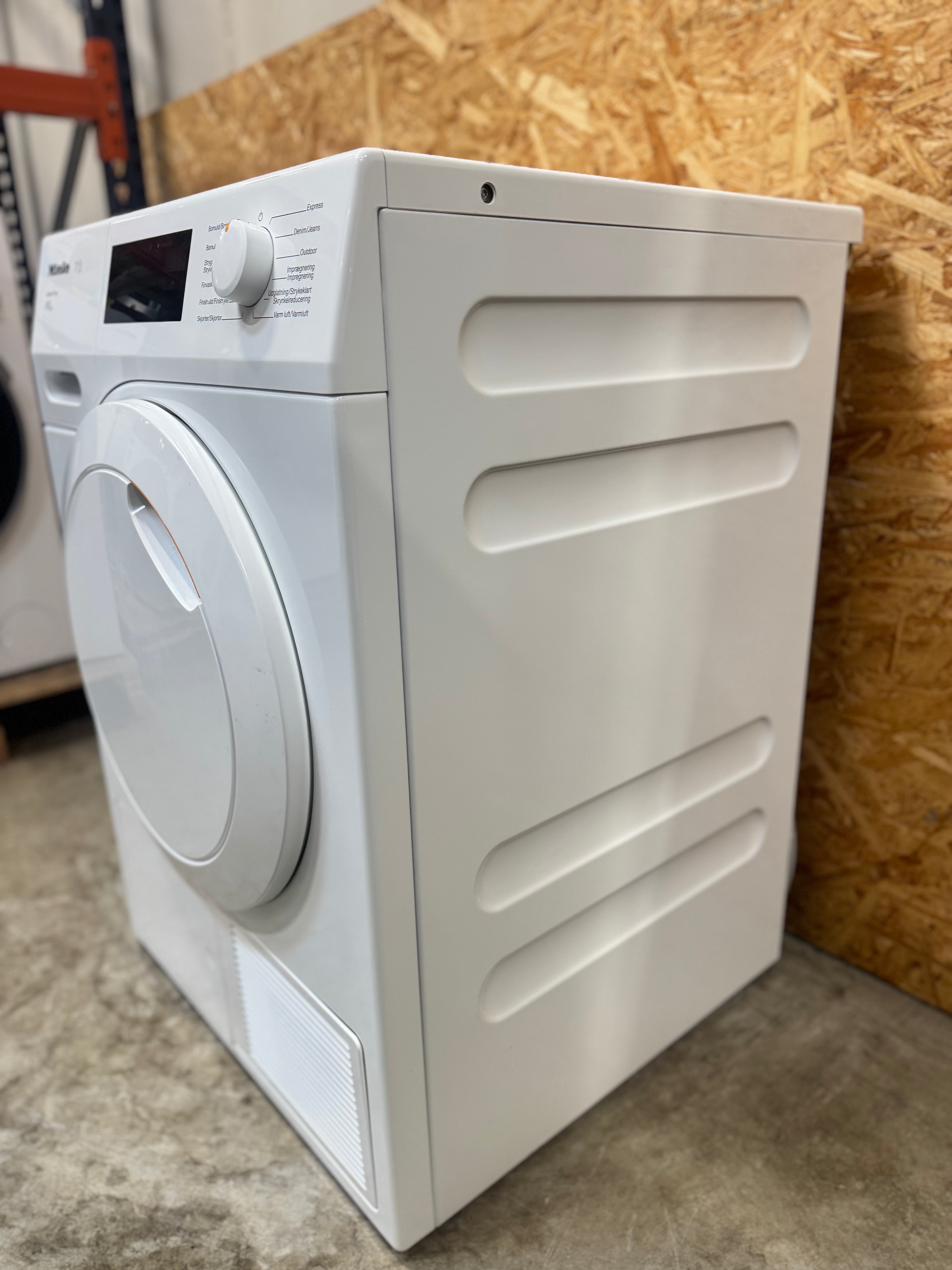 Miele tørretumbler TCE530WP - D18373