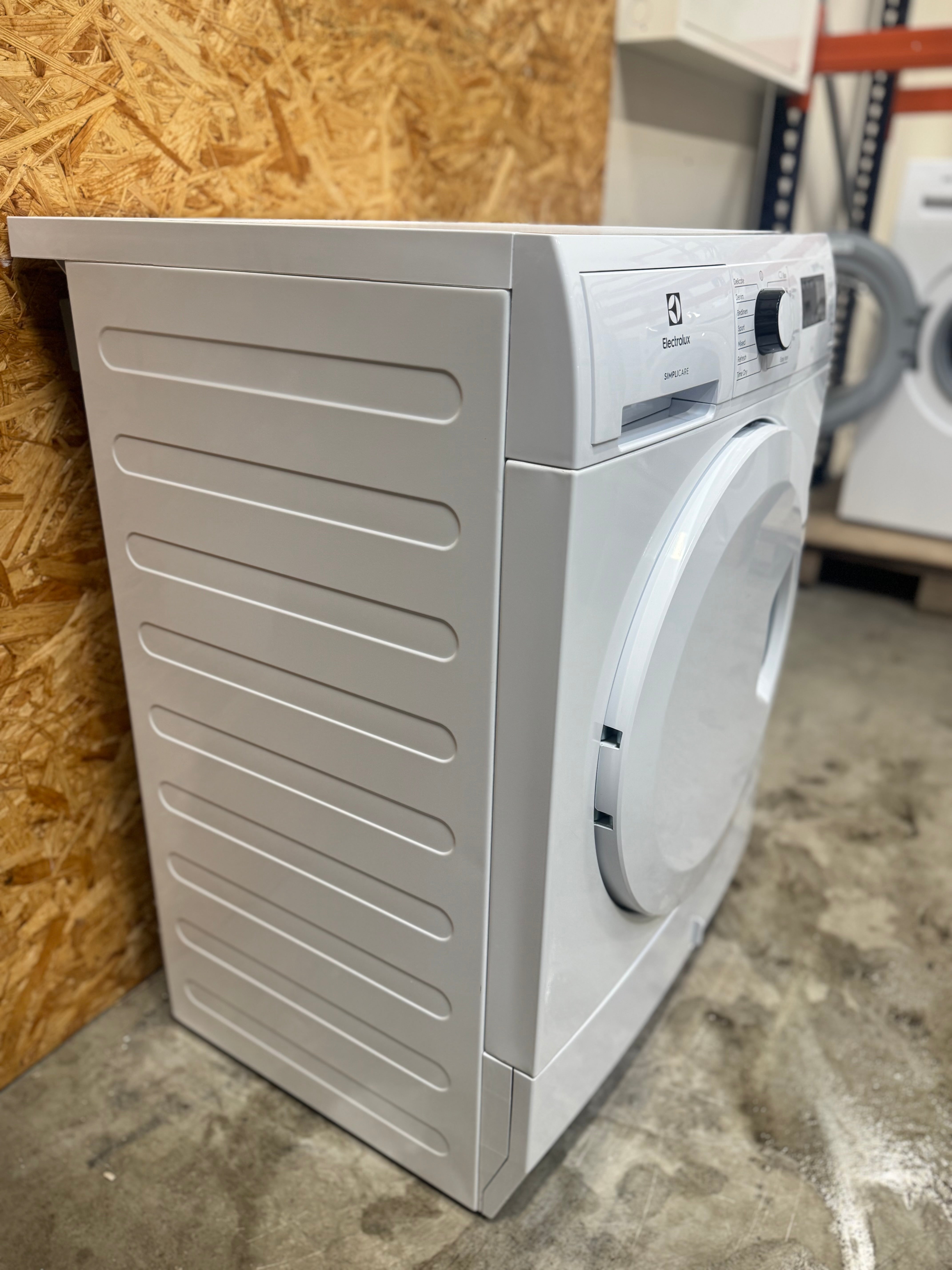 Electrolux tørretumbler EW2C327R1 - D17185