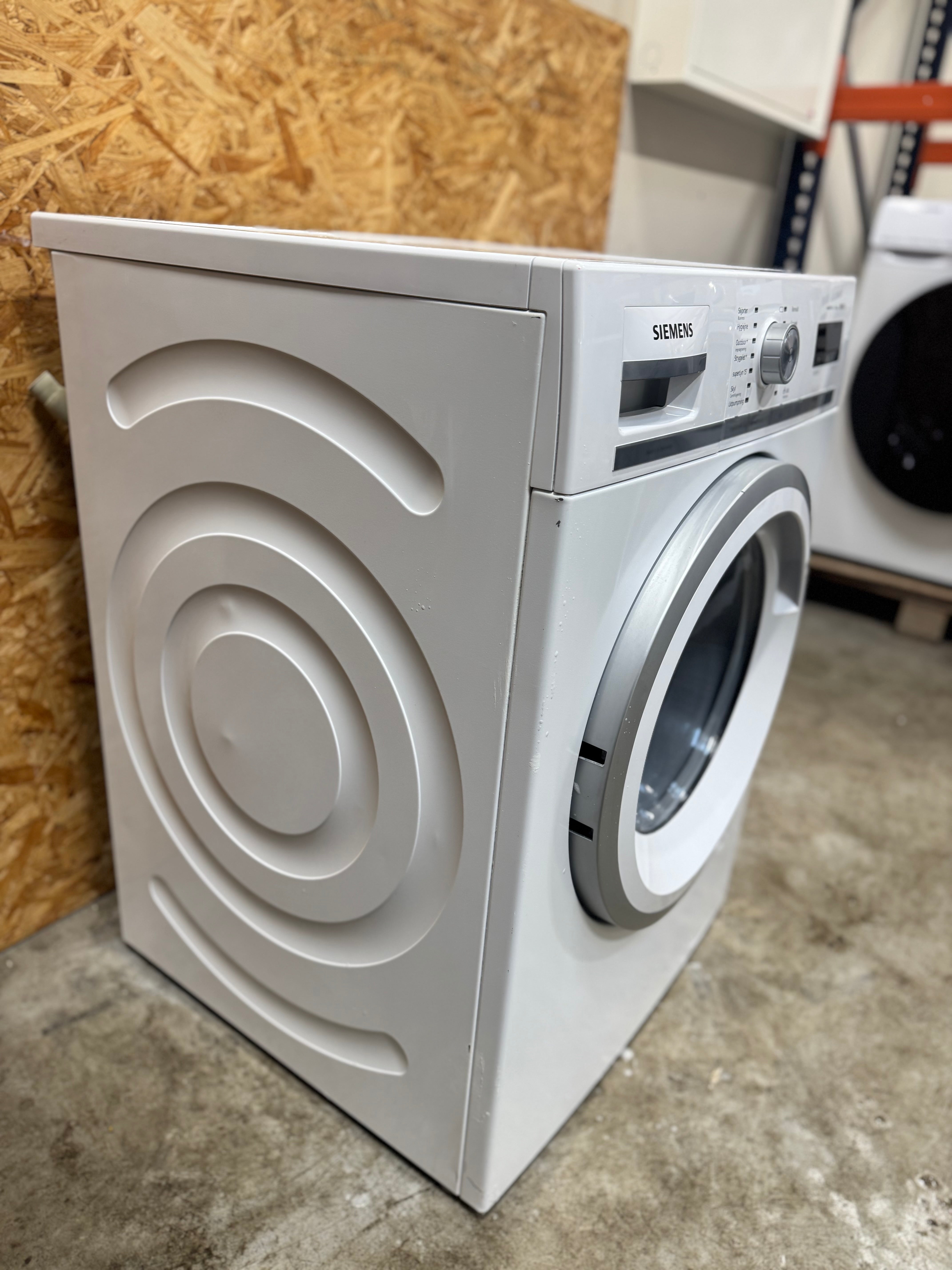 Siemens iQ700 vaskemaskine WM16W468DN - D17555