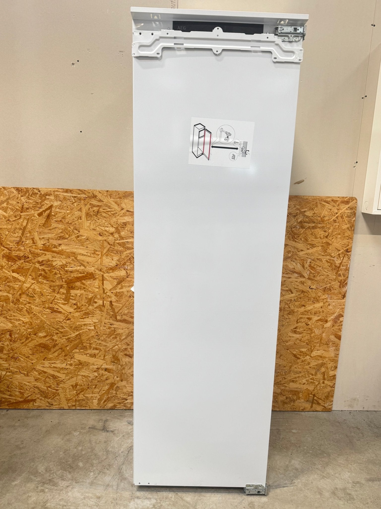 AEG integreret køleskab SKK81E9ZC - D18766 - Recirk - D18766