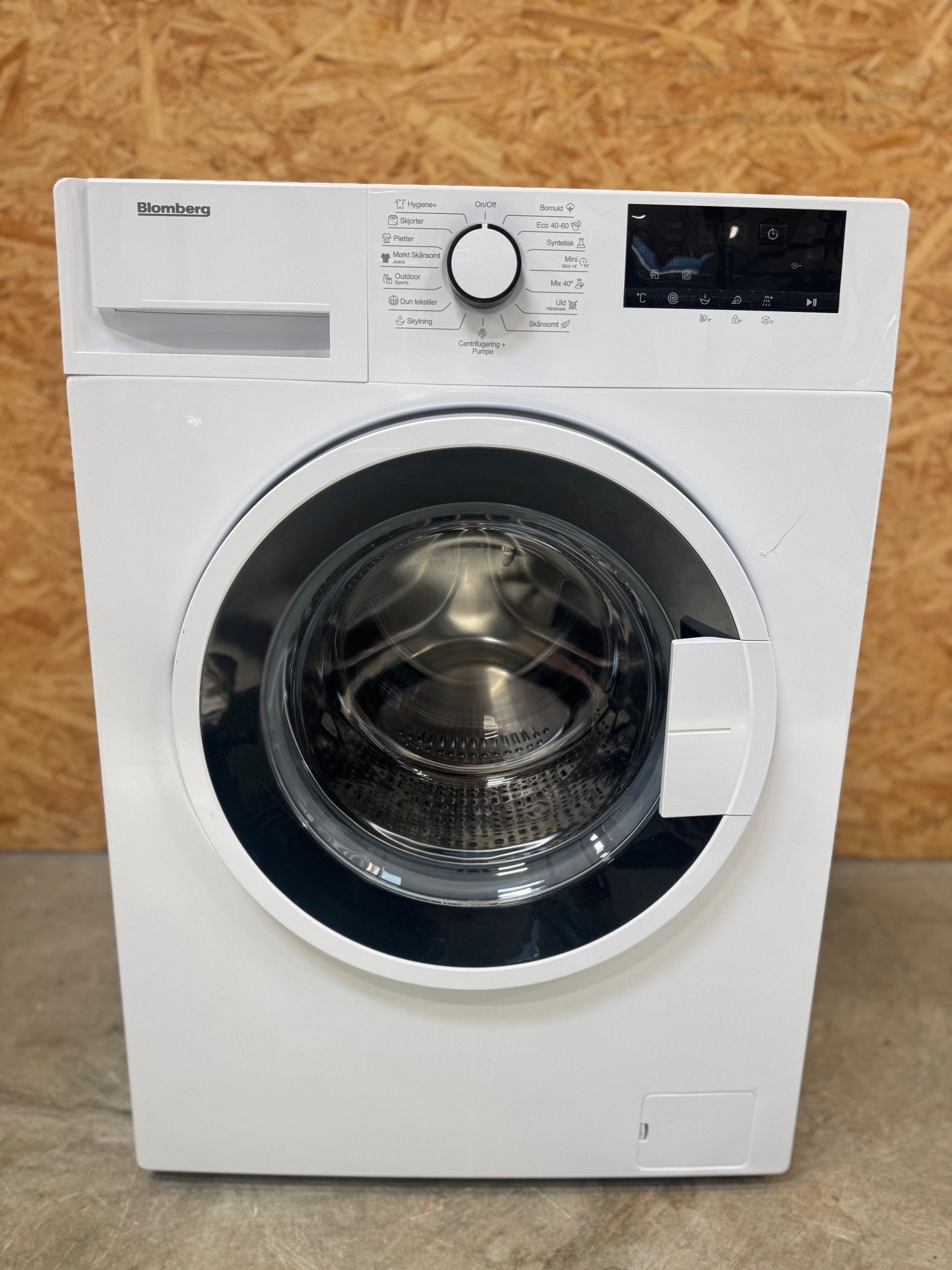 Blomberg vaskemaskine BWX274W2 - D15570 - Recirk - D15570