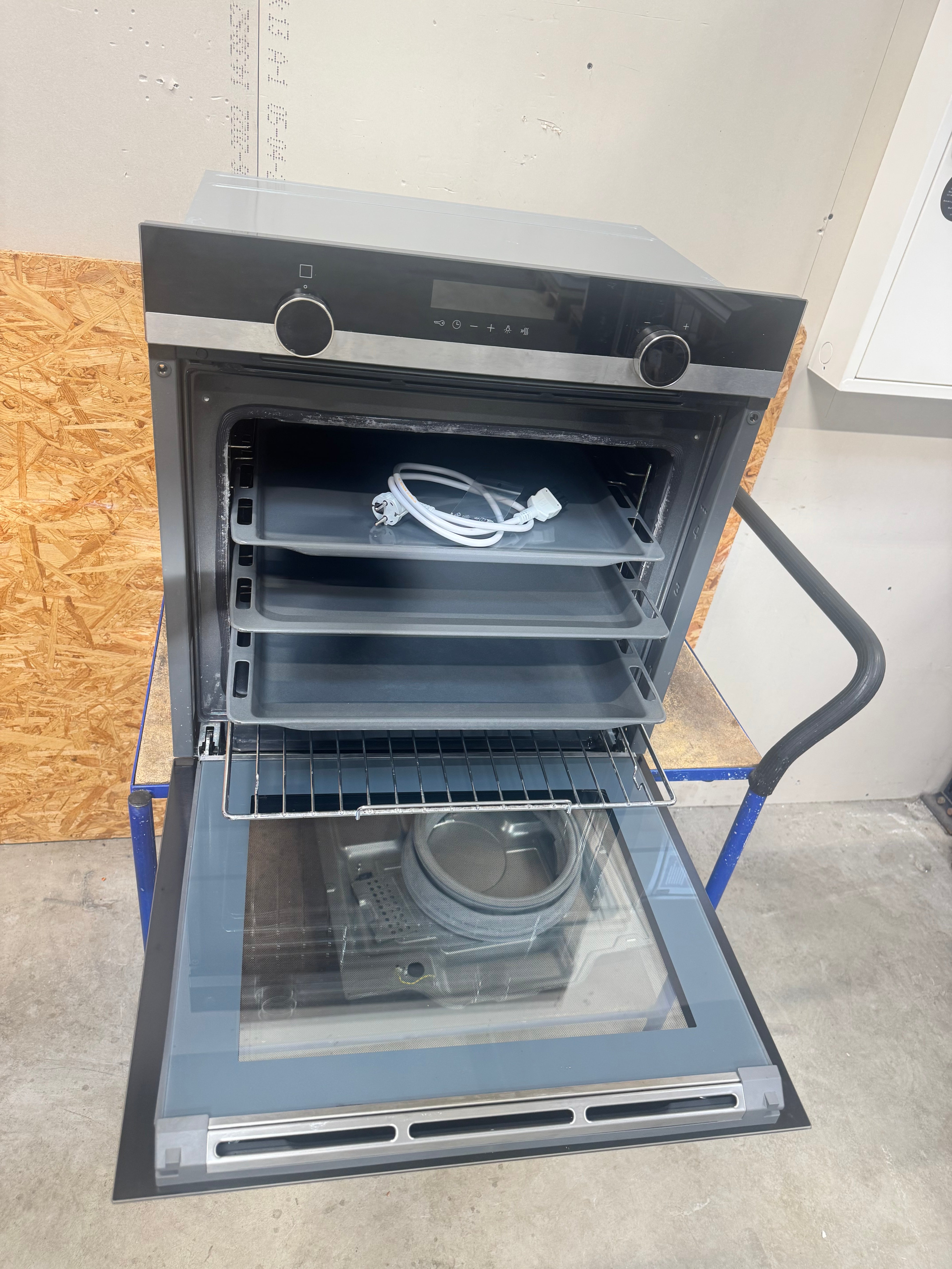 Siemens indbygningsovn HB578ACS0S - D18436