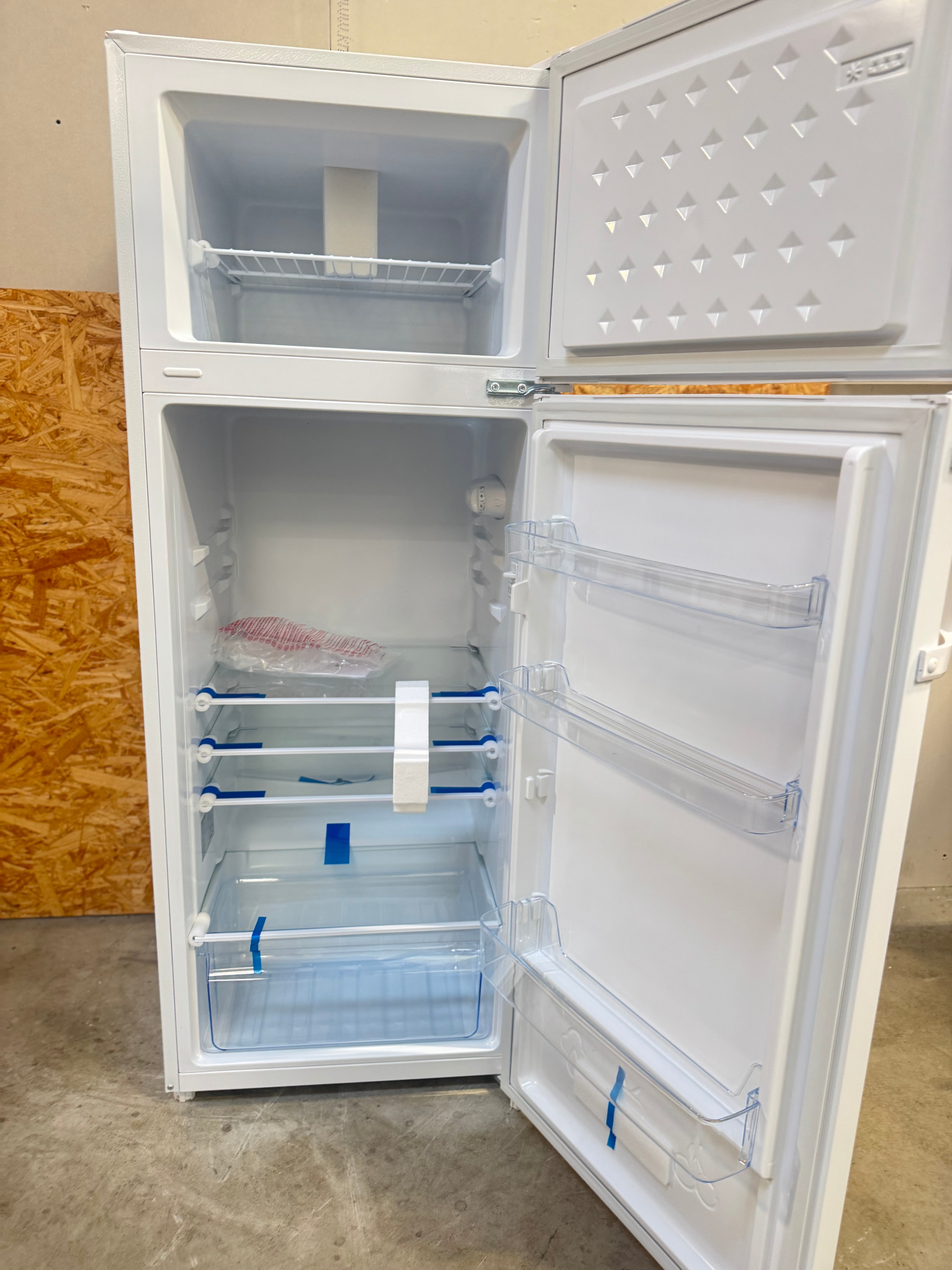 Versa køle-fryseskab SKF14455W - D18751