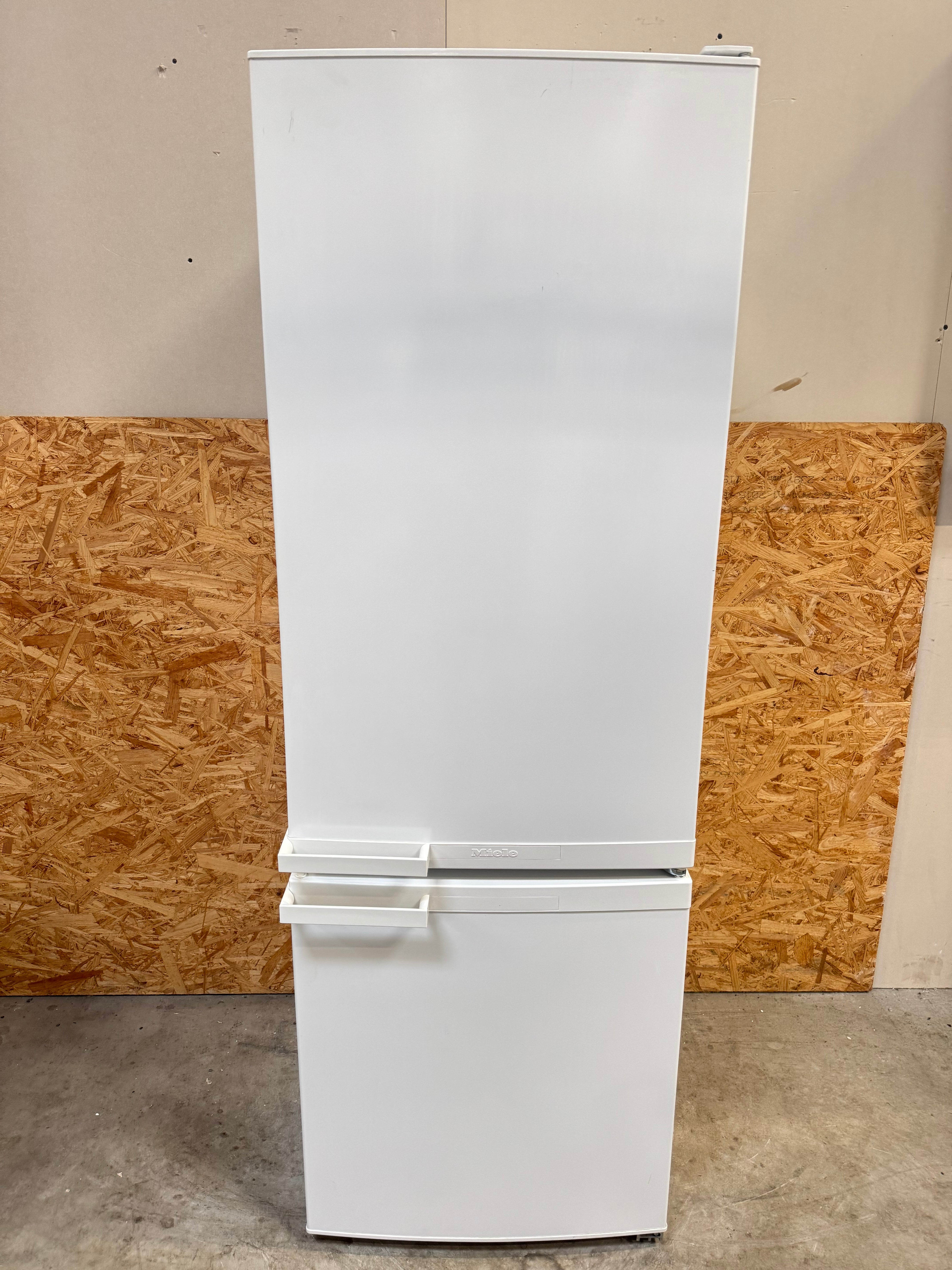 Miele køle/fryseskab KD12612S - D18794