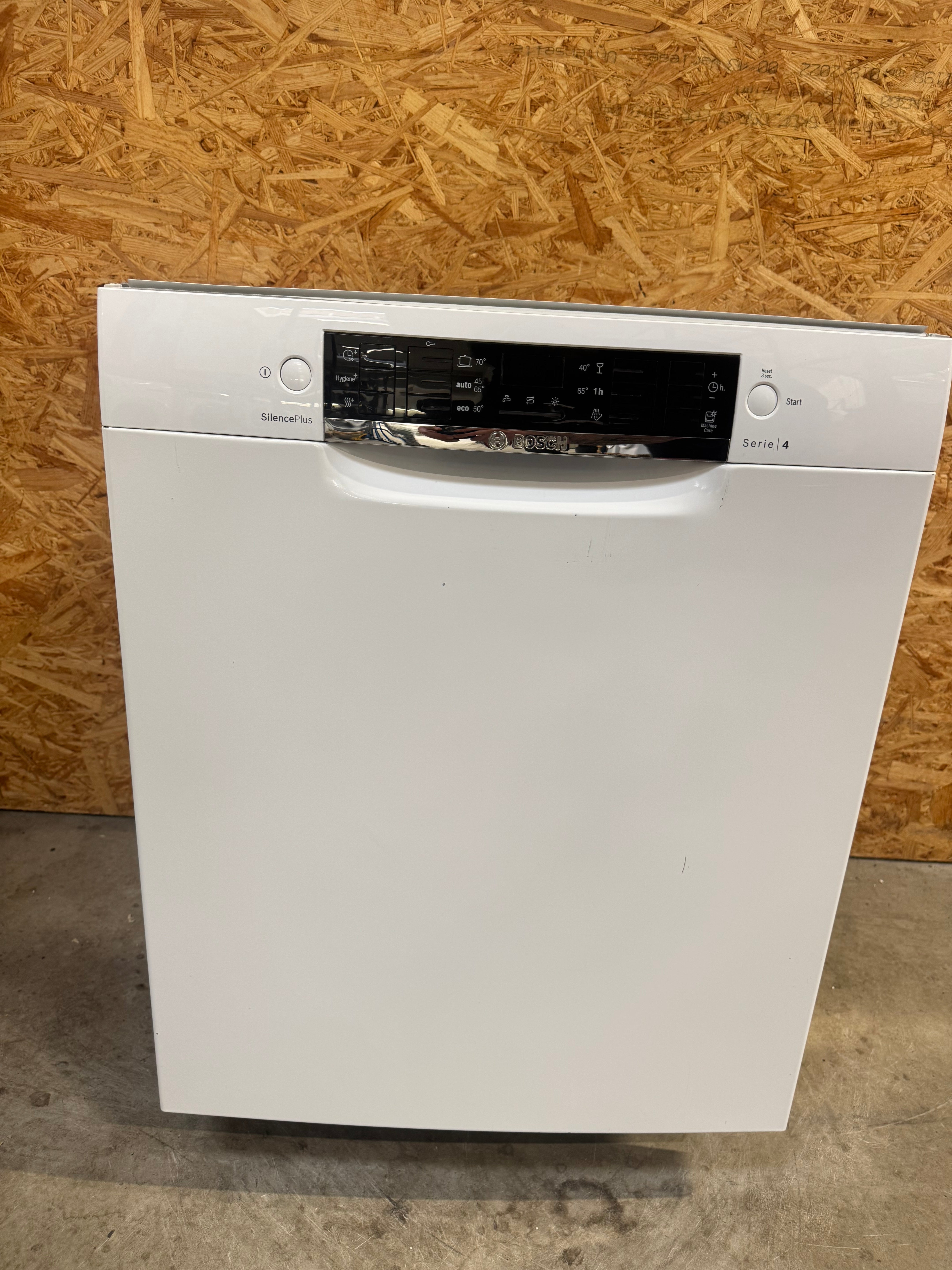 Bosch Opvaskemaskine SMU46CW01S - D18699