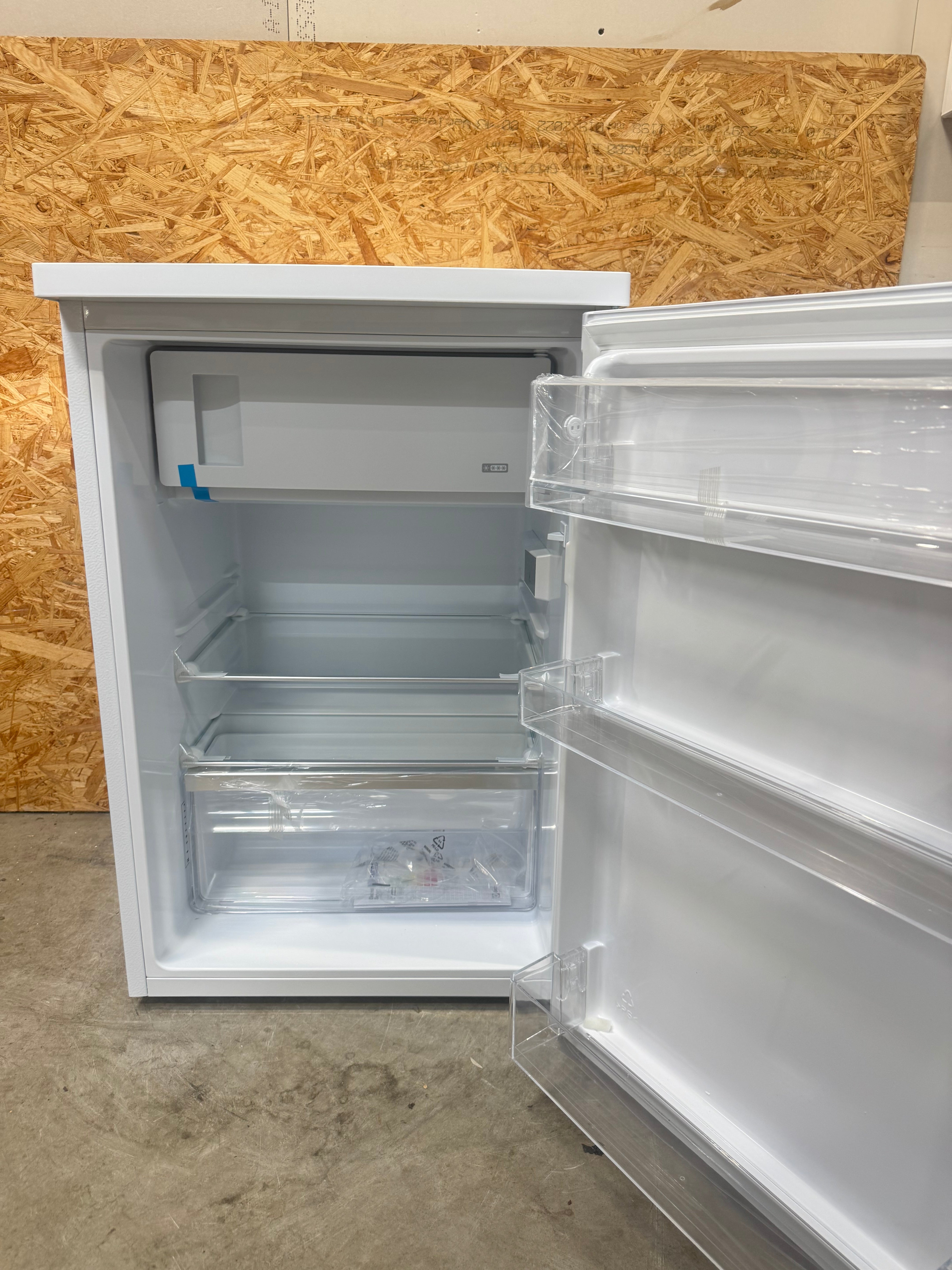 Electrolux køle/fryseskab LXB1SE11W0 - D18763