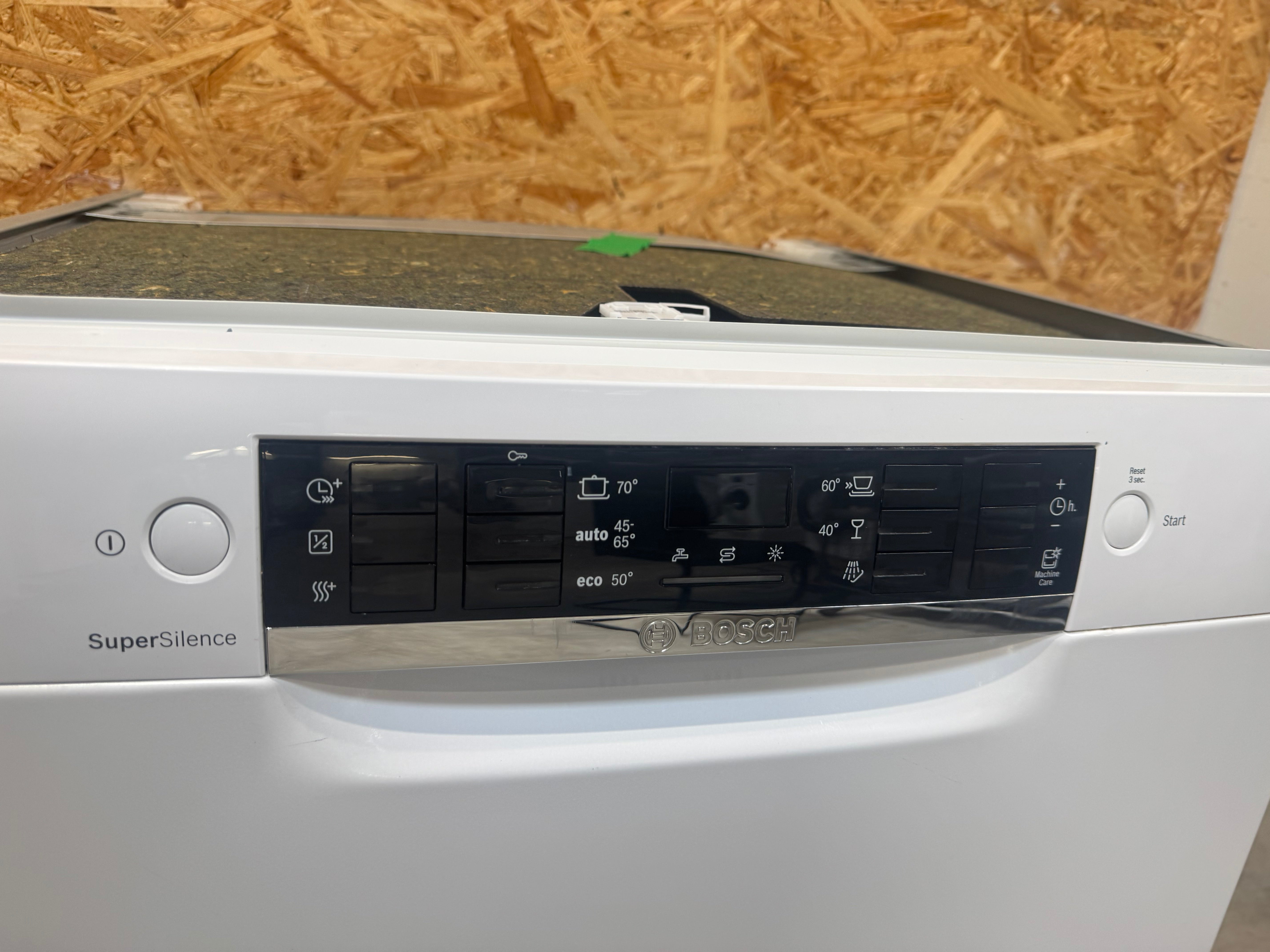 Bosch opvaskemaskine SMU46CW02S - D19032