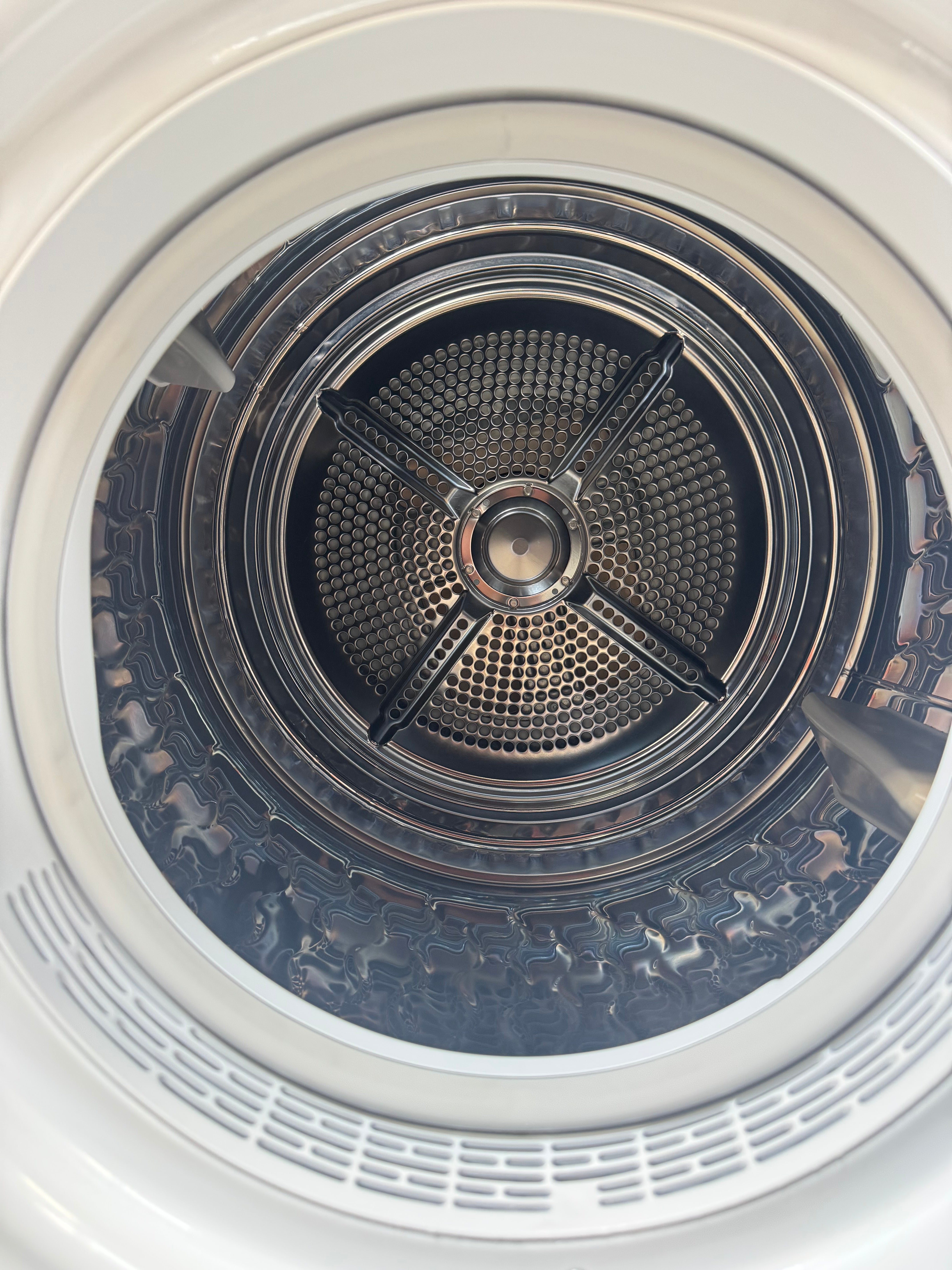 Hisense tørretumbler HDHEP82A - D18311