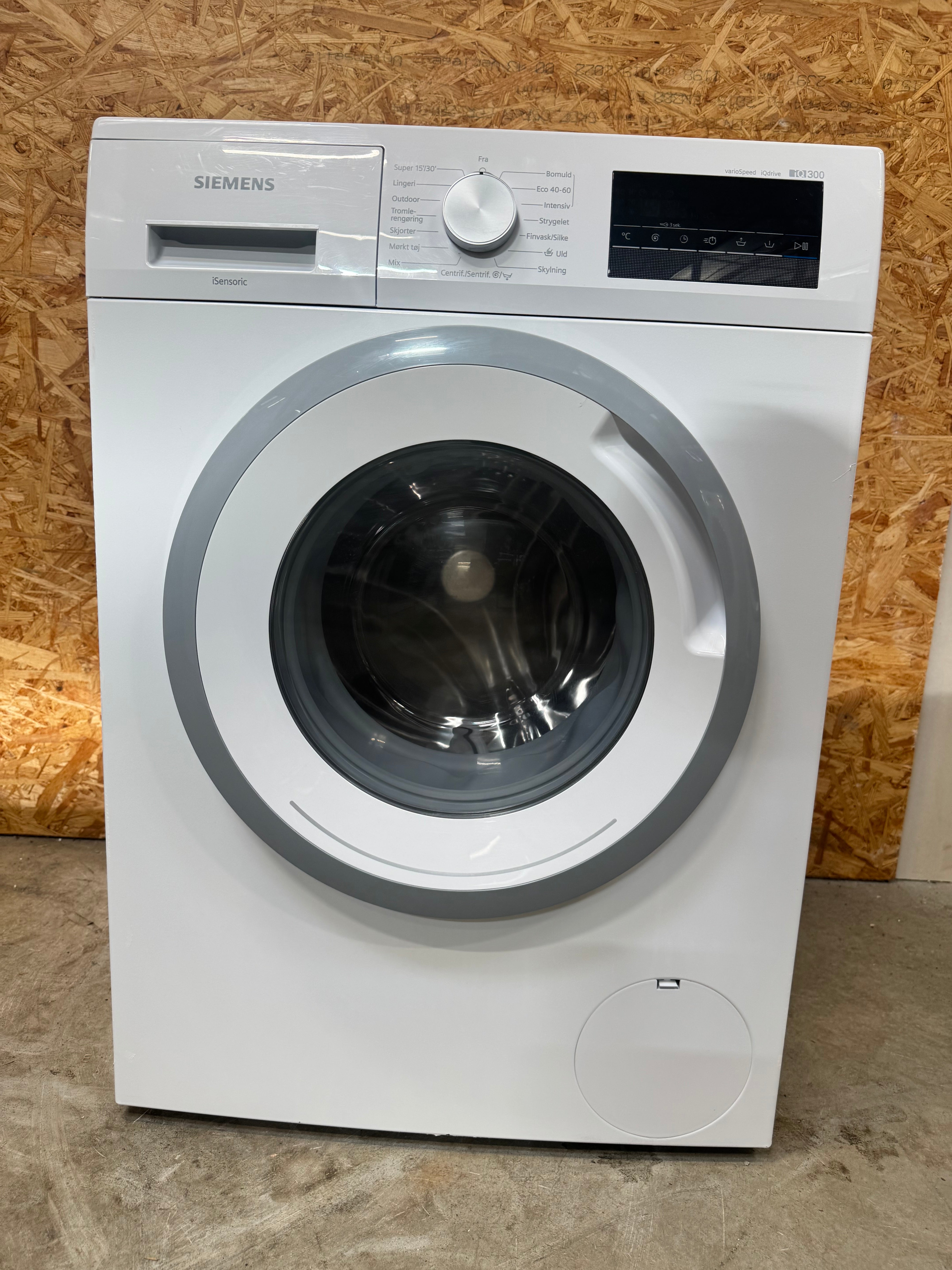 Siemens iQ300 vaskemaskine WM14N23BDN - D19126
