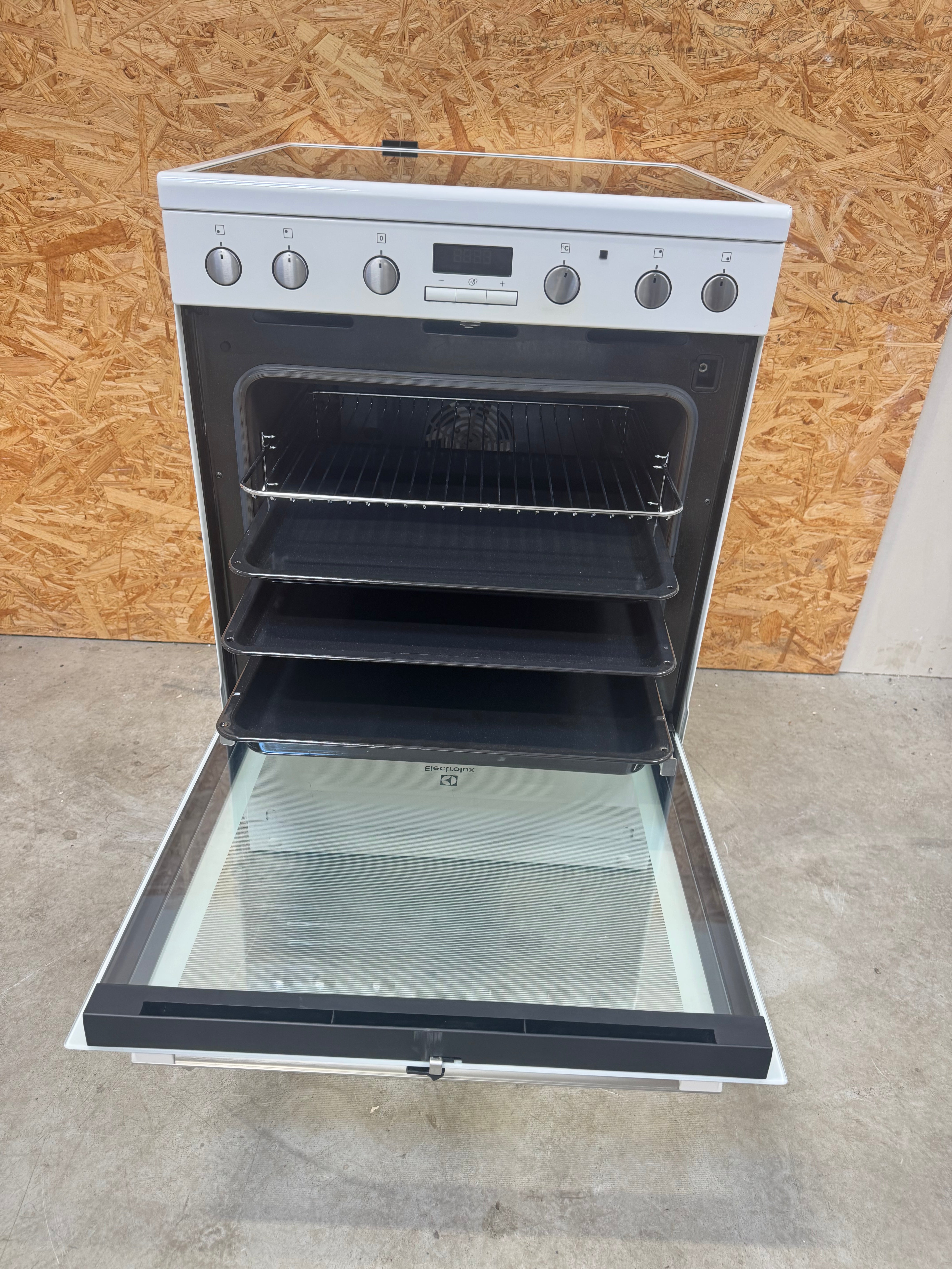 Electrolux induktionskomfur EKI6555EIW - D18305