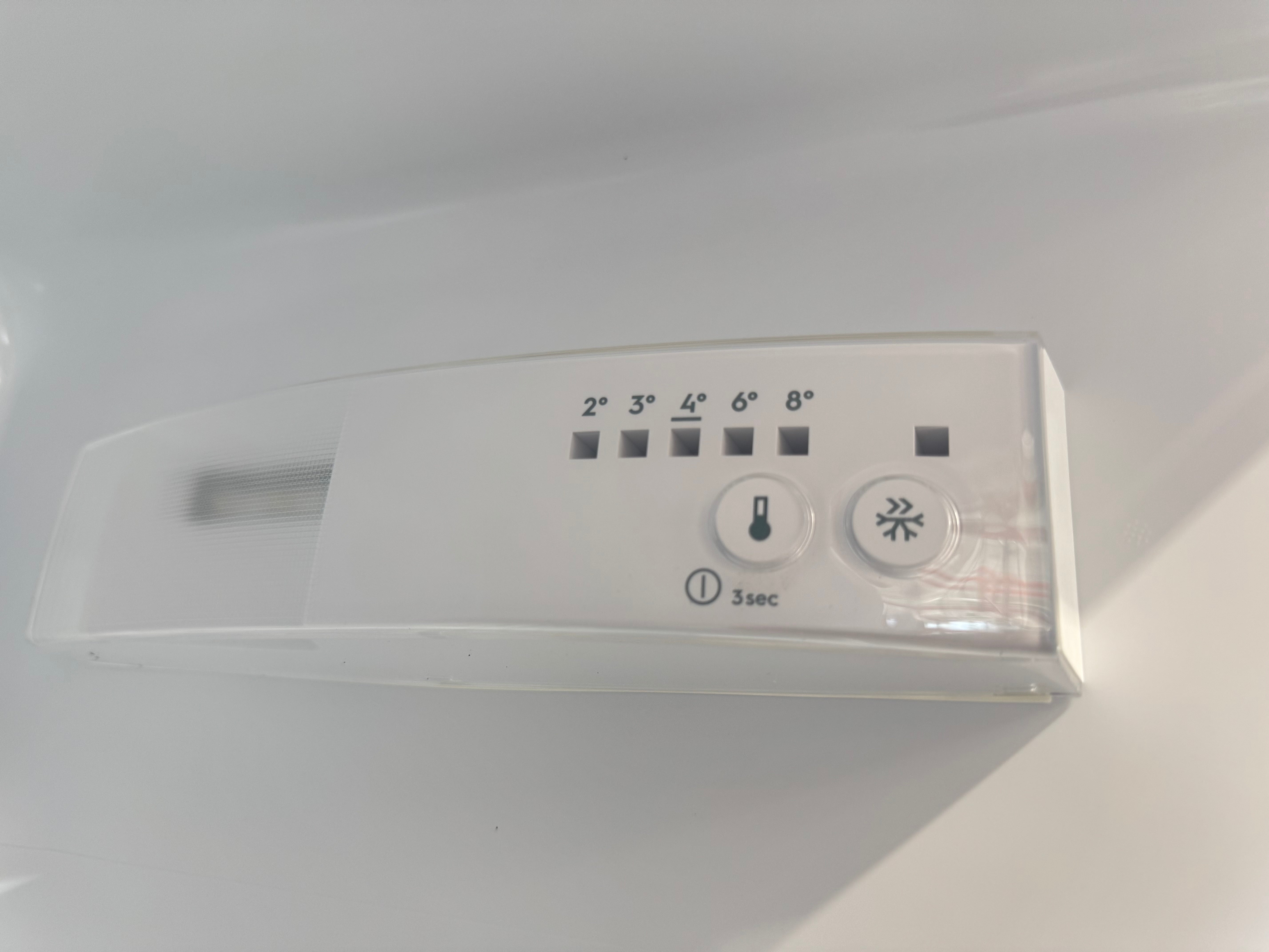 Electrolux integrerbart køle/fryseskab LNT3LF18S - D19101