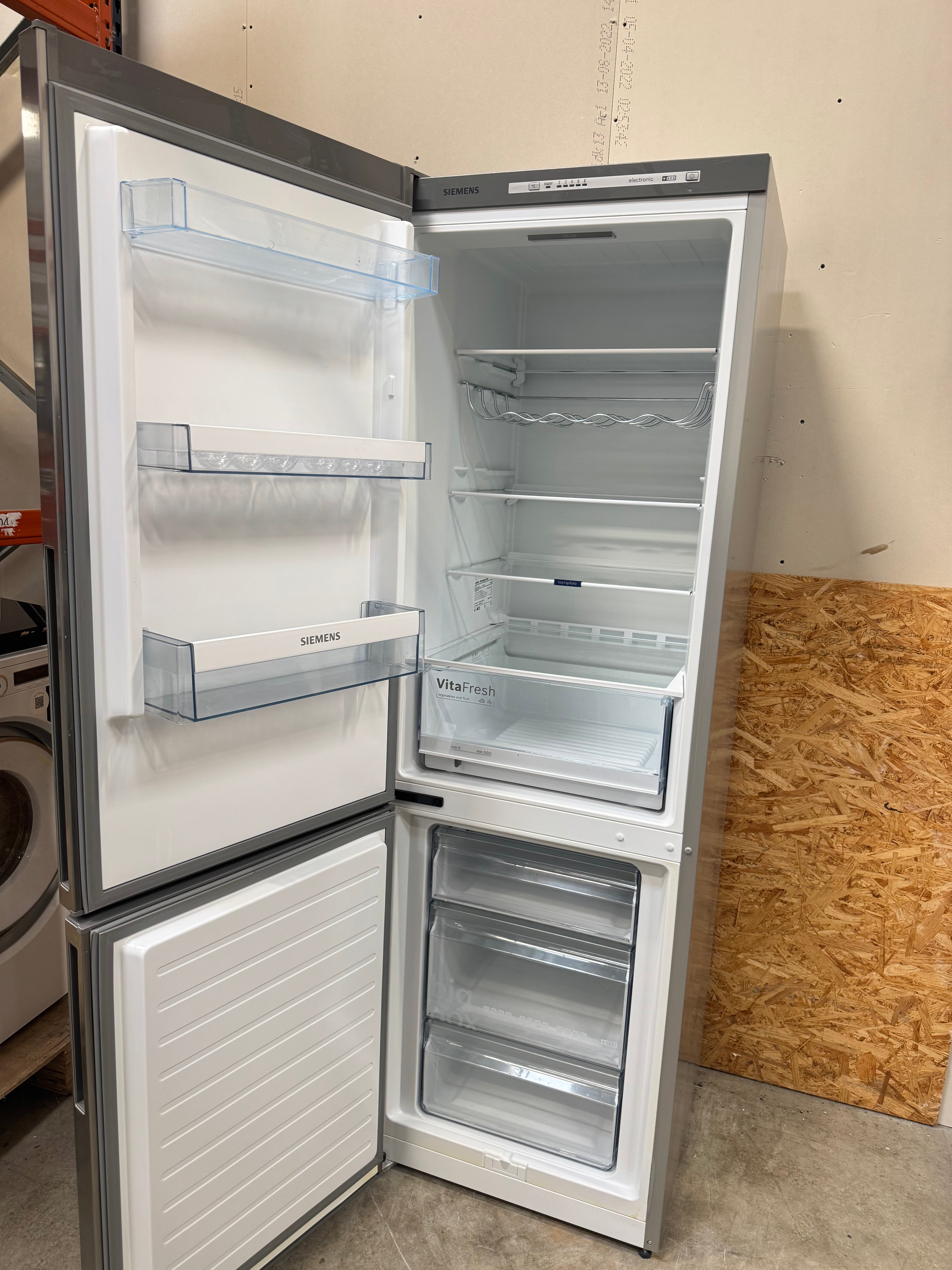 Siemens køle/fryseskab KG36VVI32 - D19289