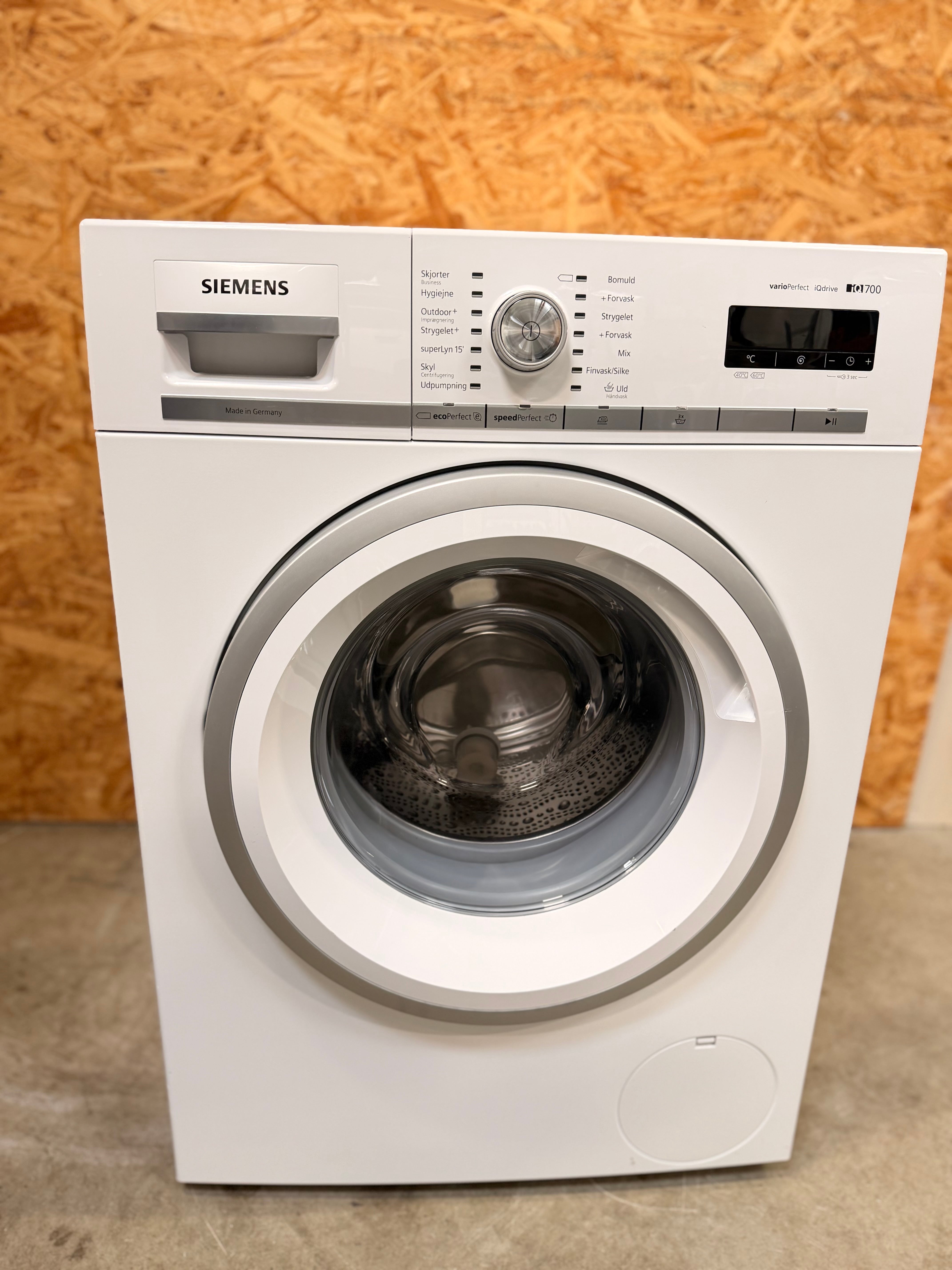 Siemens iQ700 vaskemaskine WM16W468DN - D19861