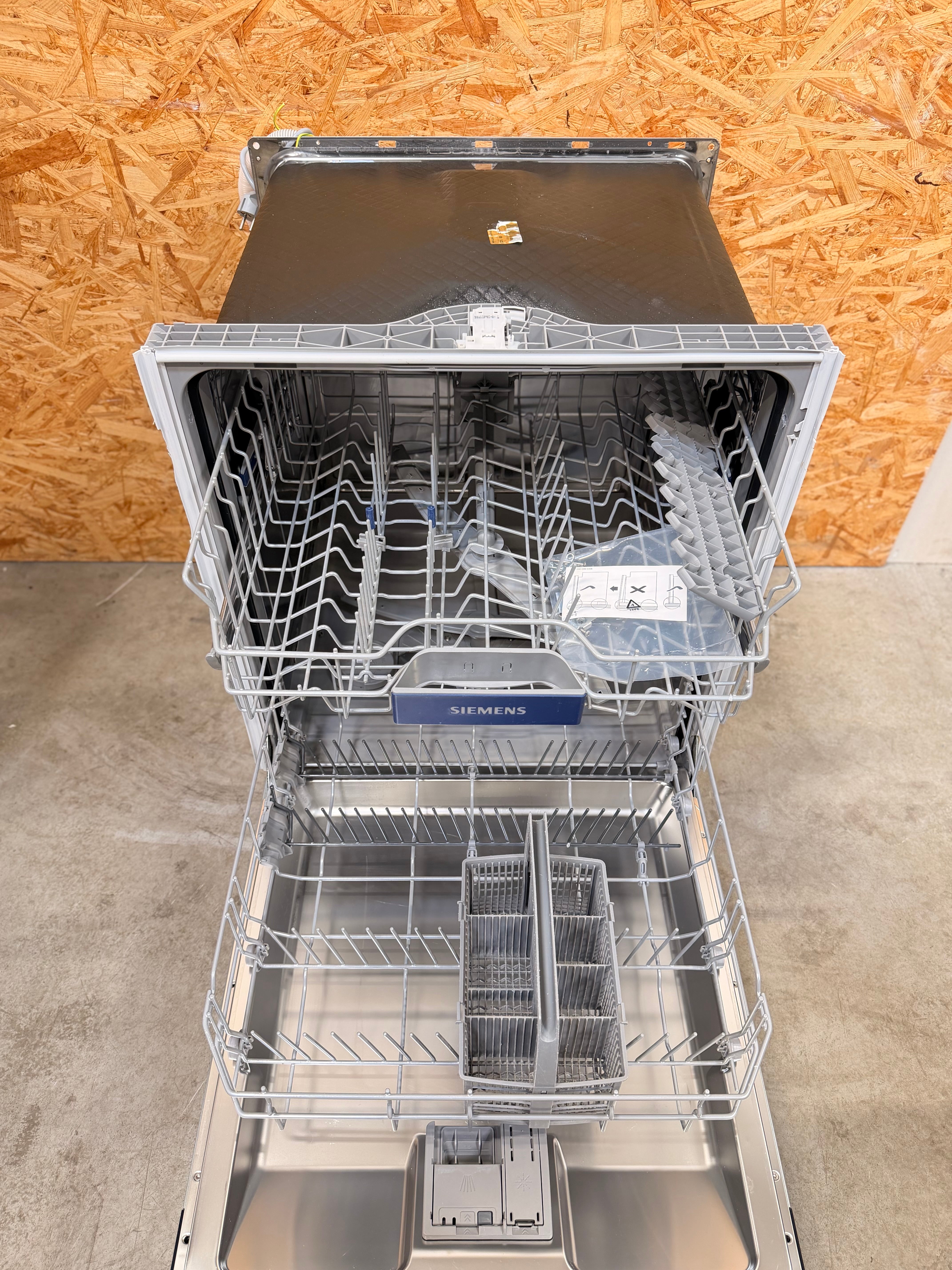 Siemens Integreret opvaskemaskine SN614X04AE - D19717