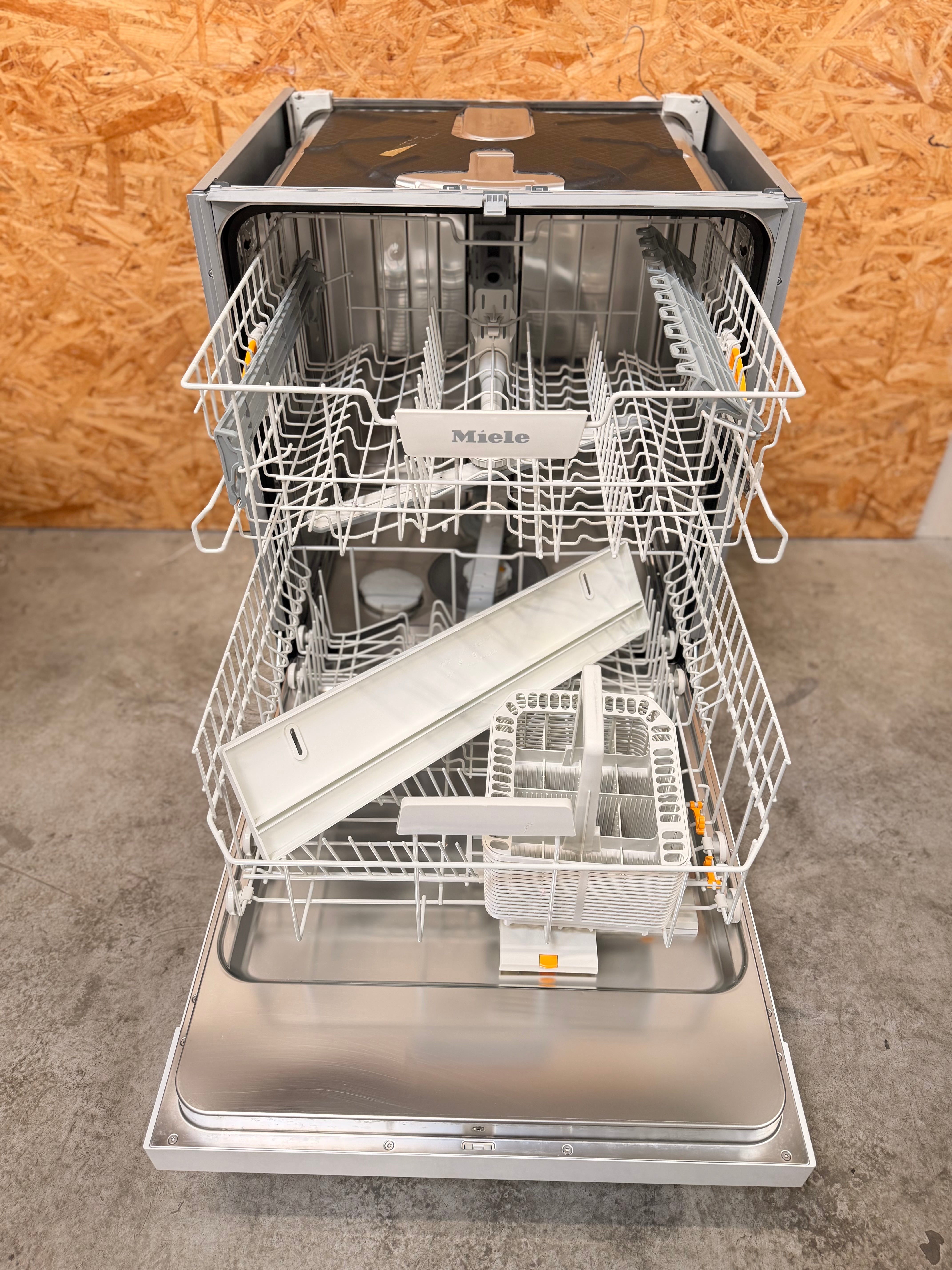 Brugt Miele opvaskemaskine G5110U ACTIVE - D19372