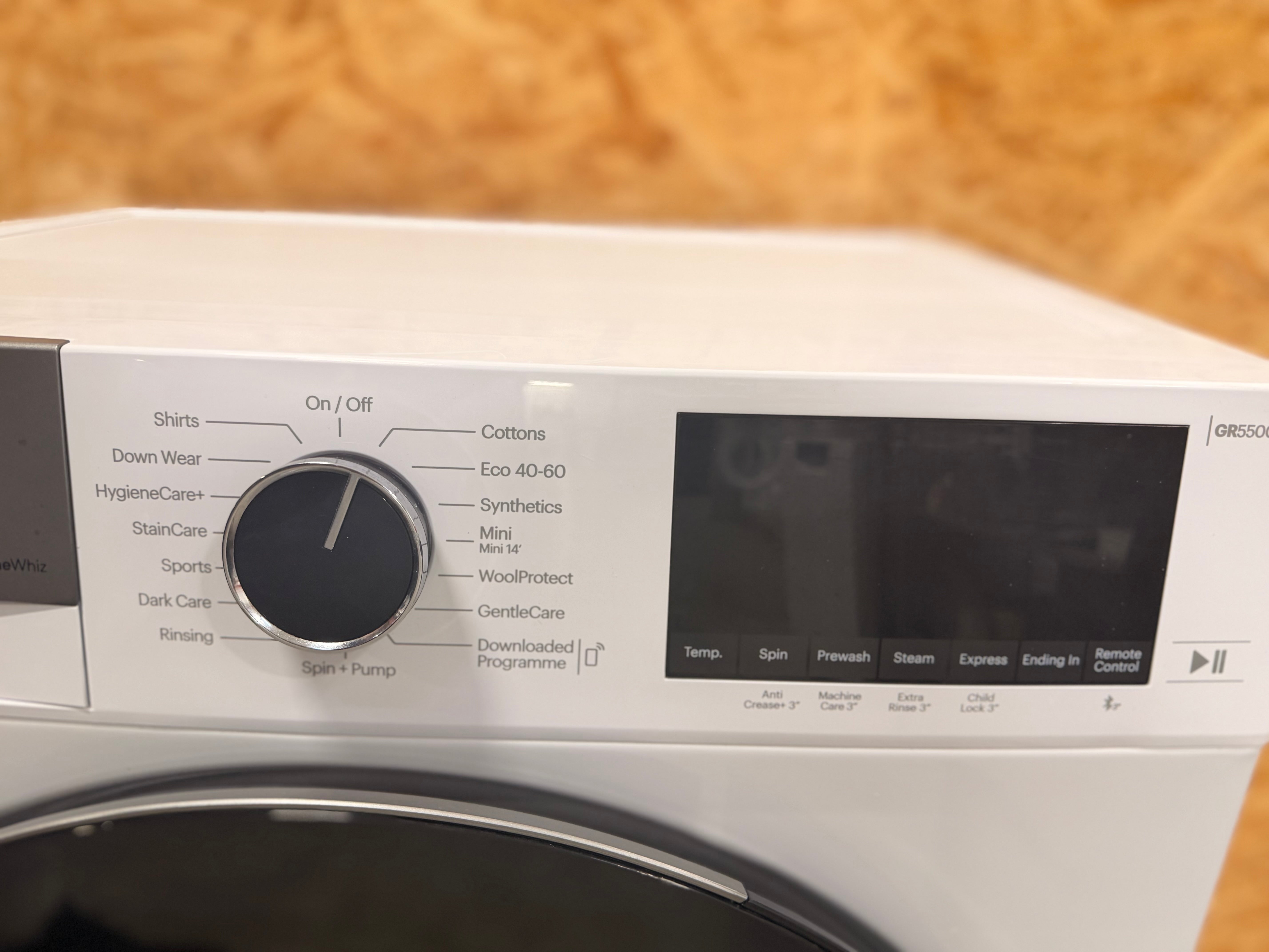 GRUNDIG SlimLine vaskemaskine GWP5744W - D19588