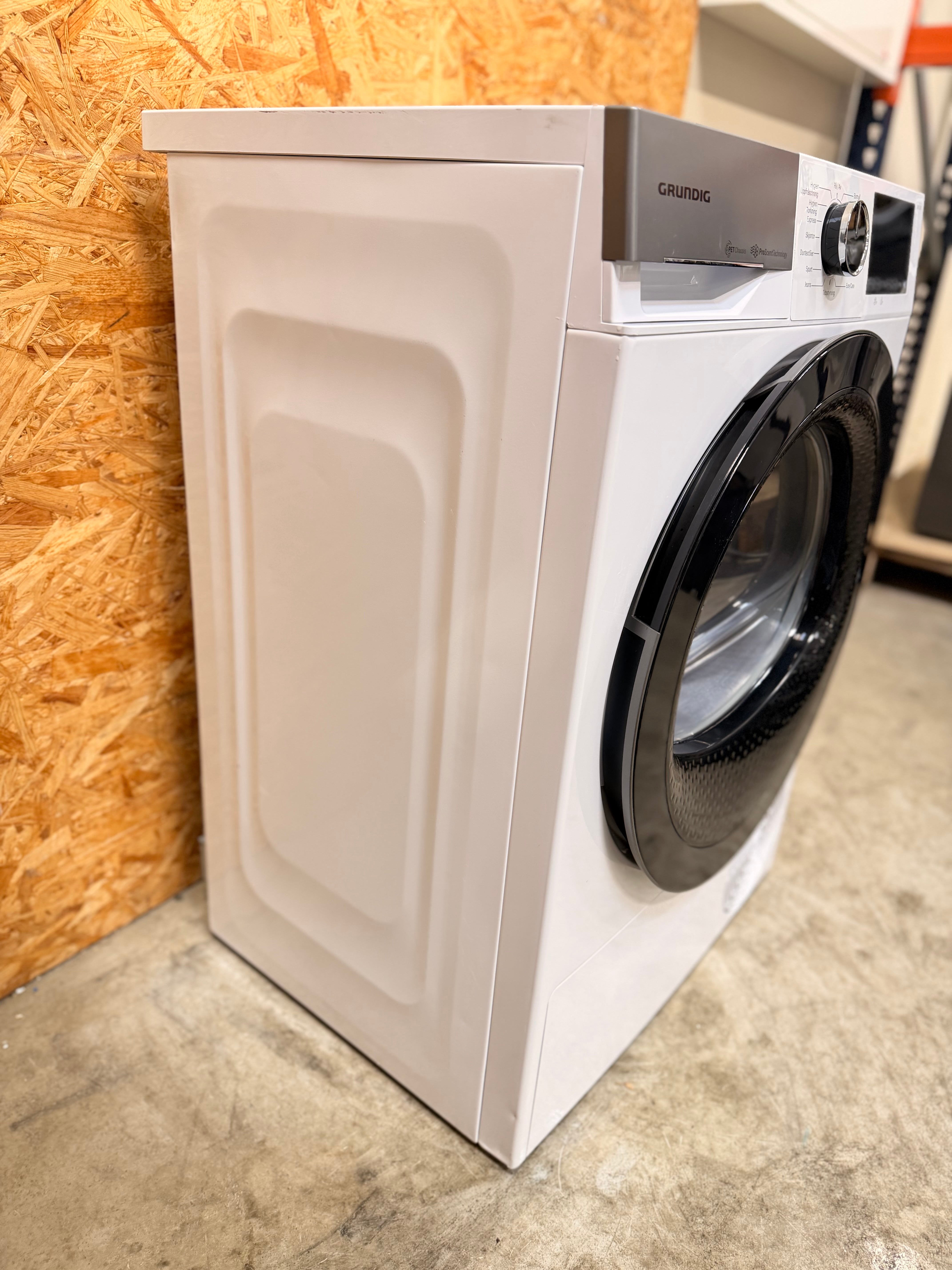 Grundig tørretumbler GTPE58E23SN - D19721