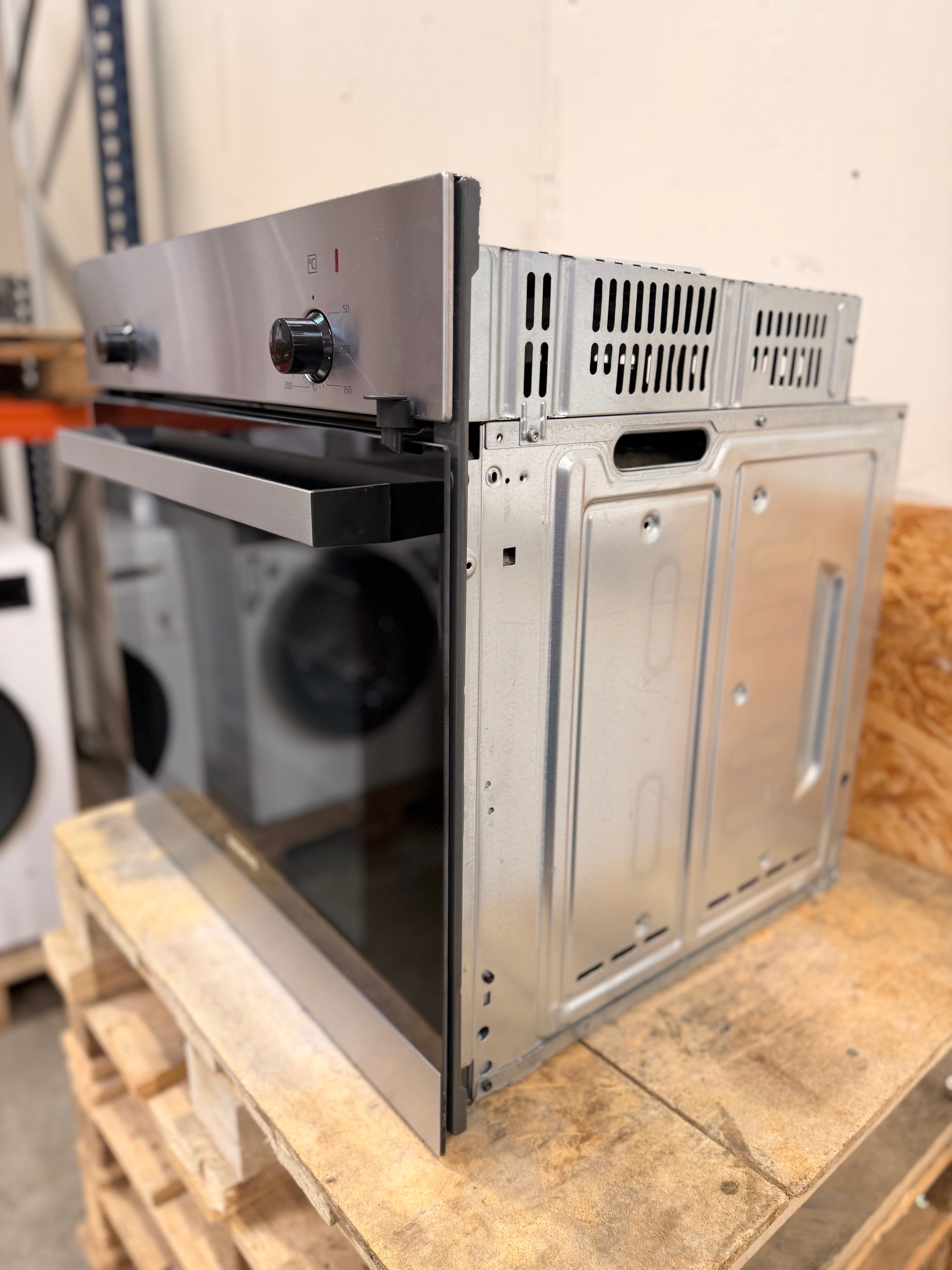 Siemens indbygningsovn HB010FBR1S - D19944