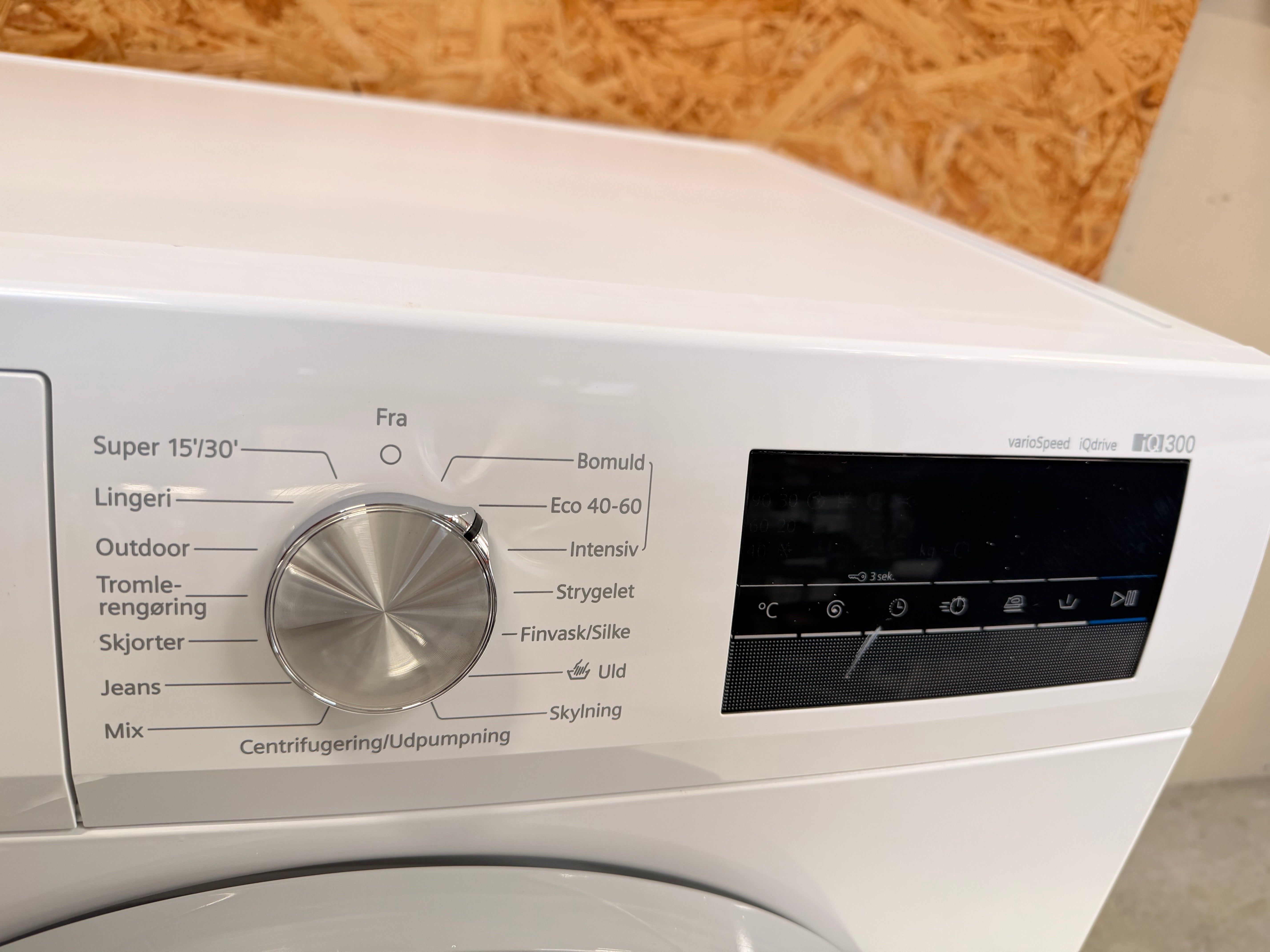 Siemens iQ300 vaskemaskine WM12N202DN - D19929