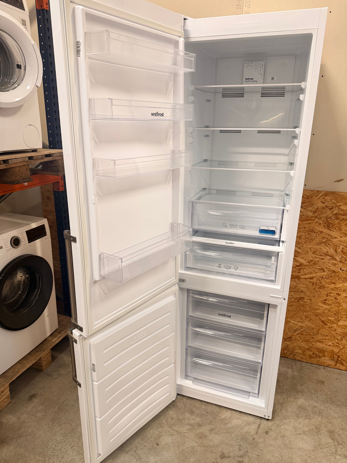 Vestfrost køle-/fryseskab SW699MENFH - D20058