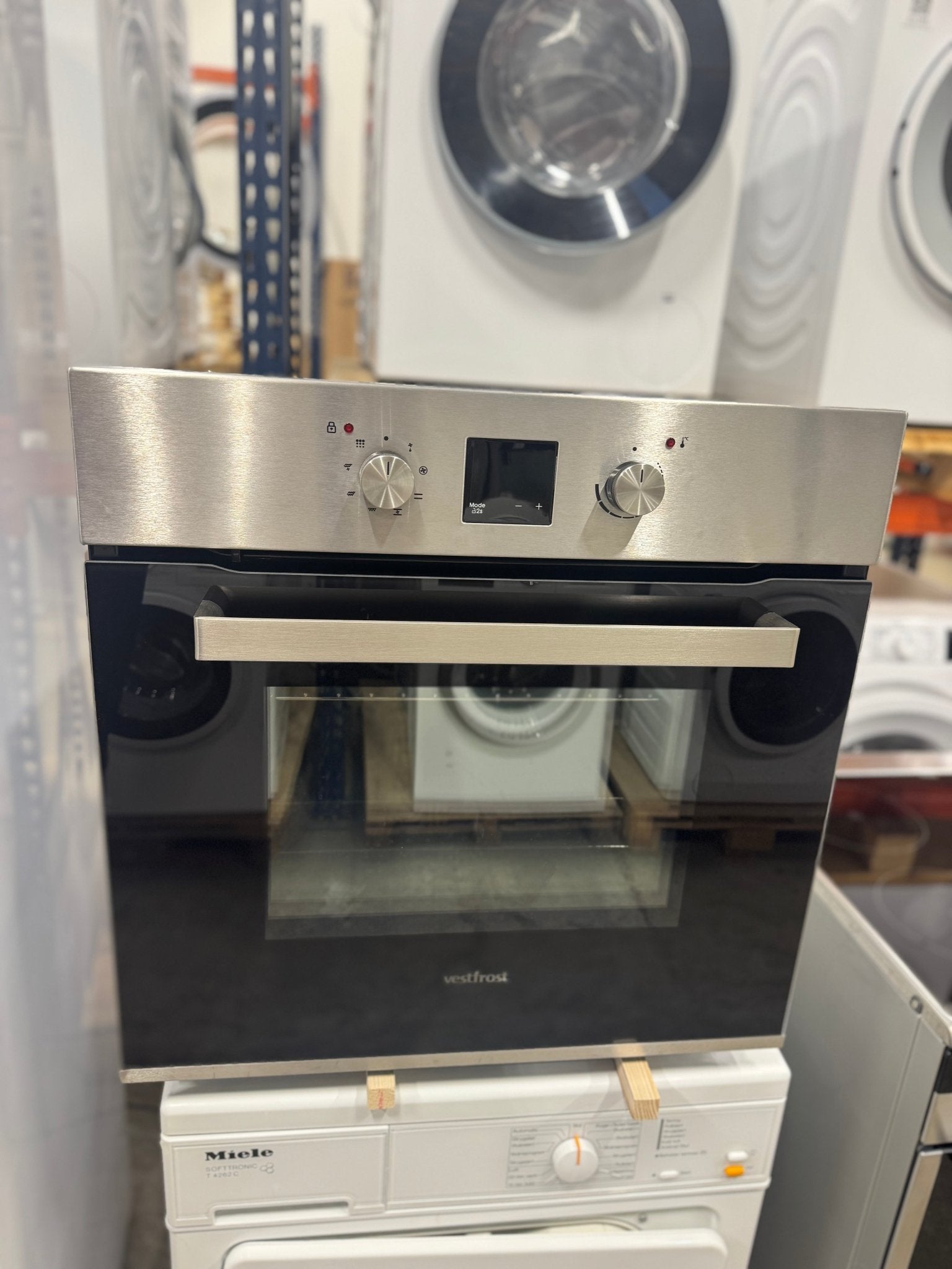 Vestfrost indbygningsovn VBO1260X PYRO - D17710 - Recirk - D17710