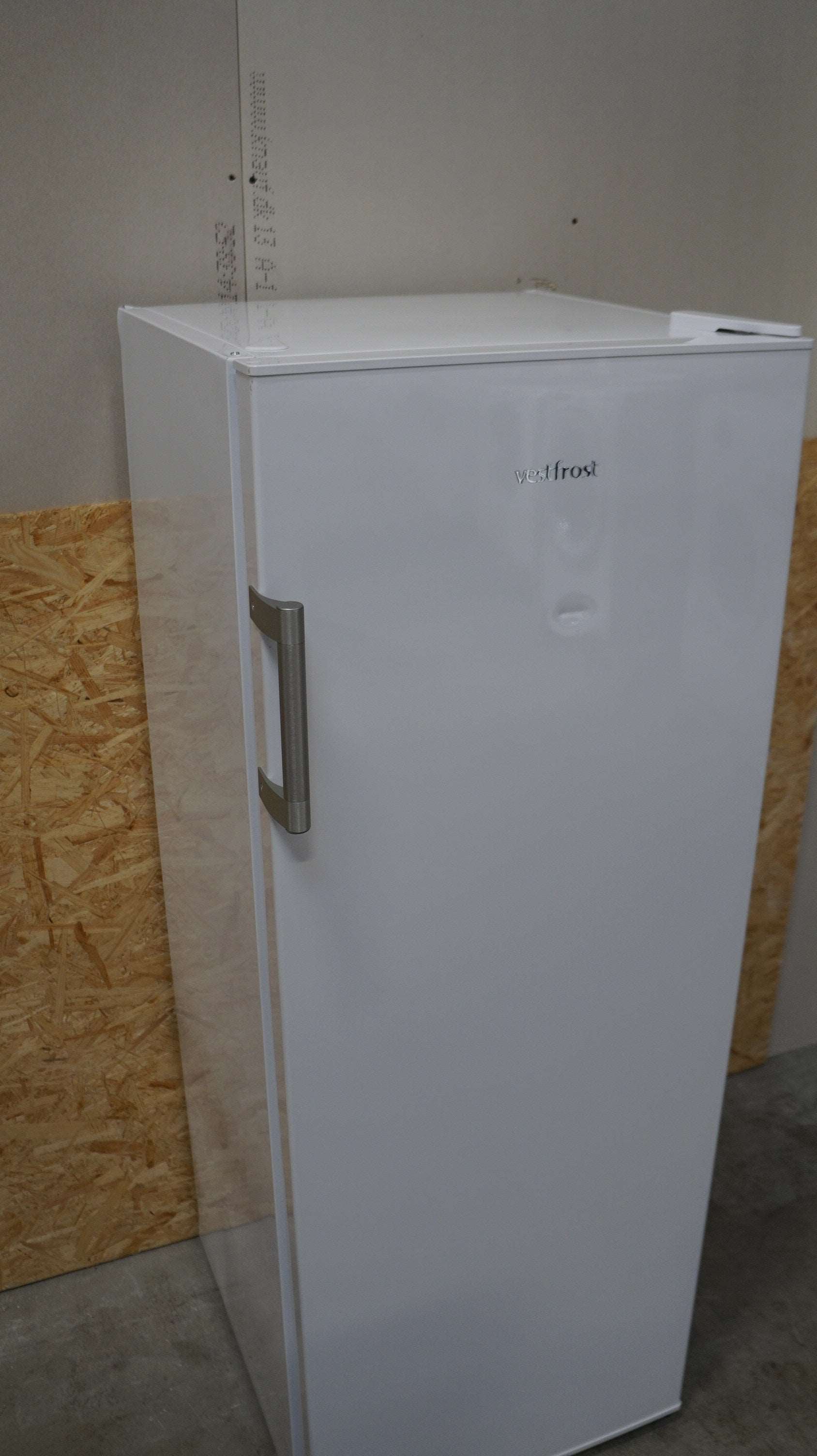 Vestfrost køleskab EW5265 R-3