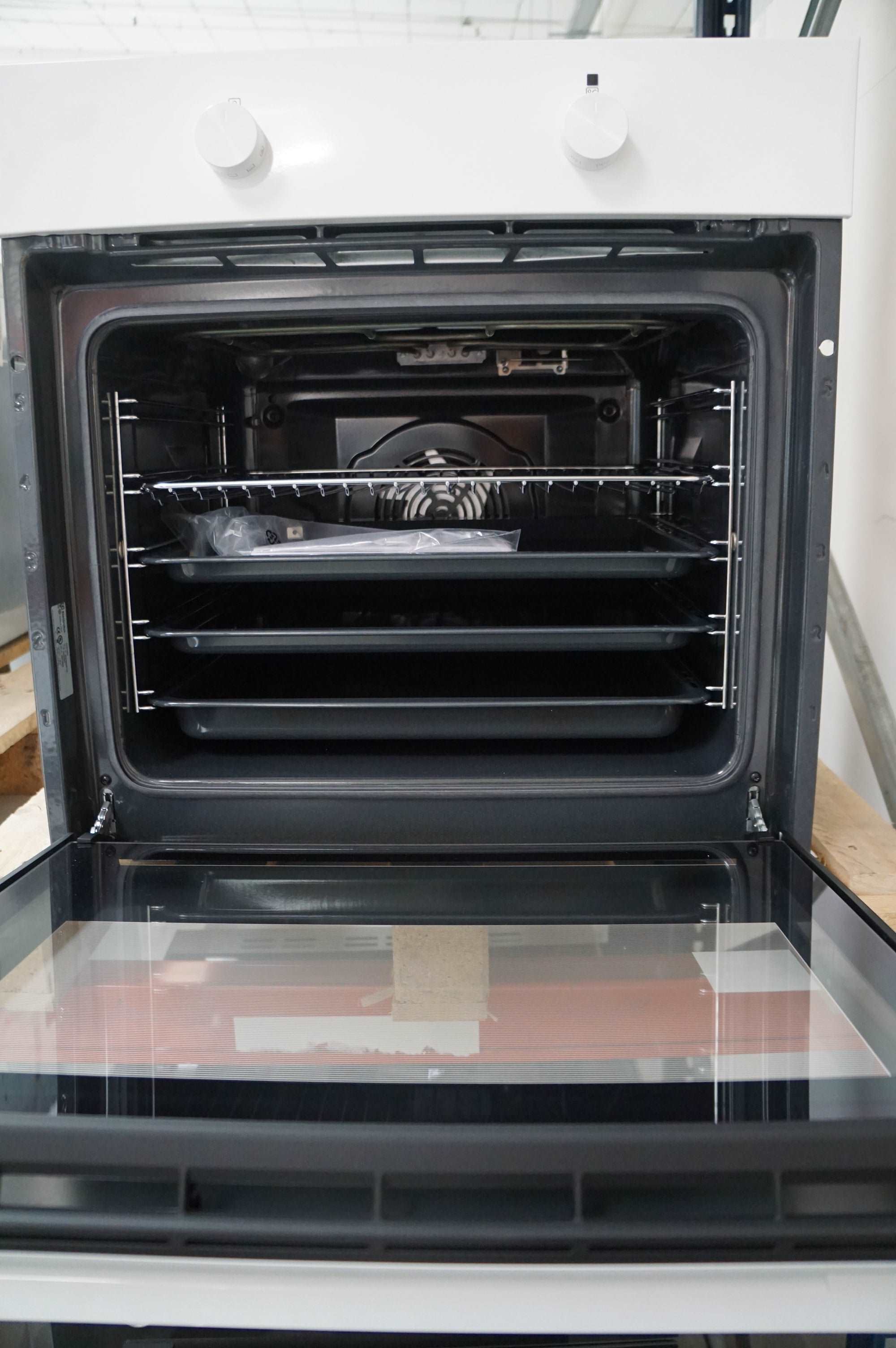 Electrolux indbygningsovn CKB100W