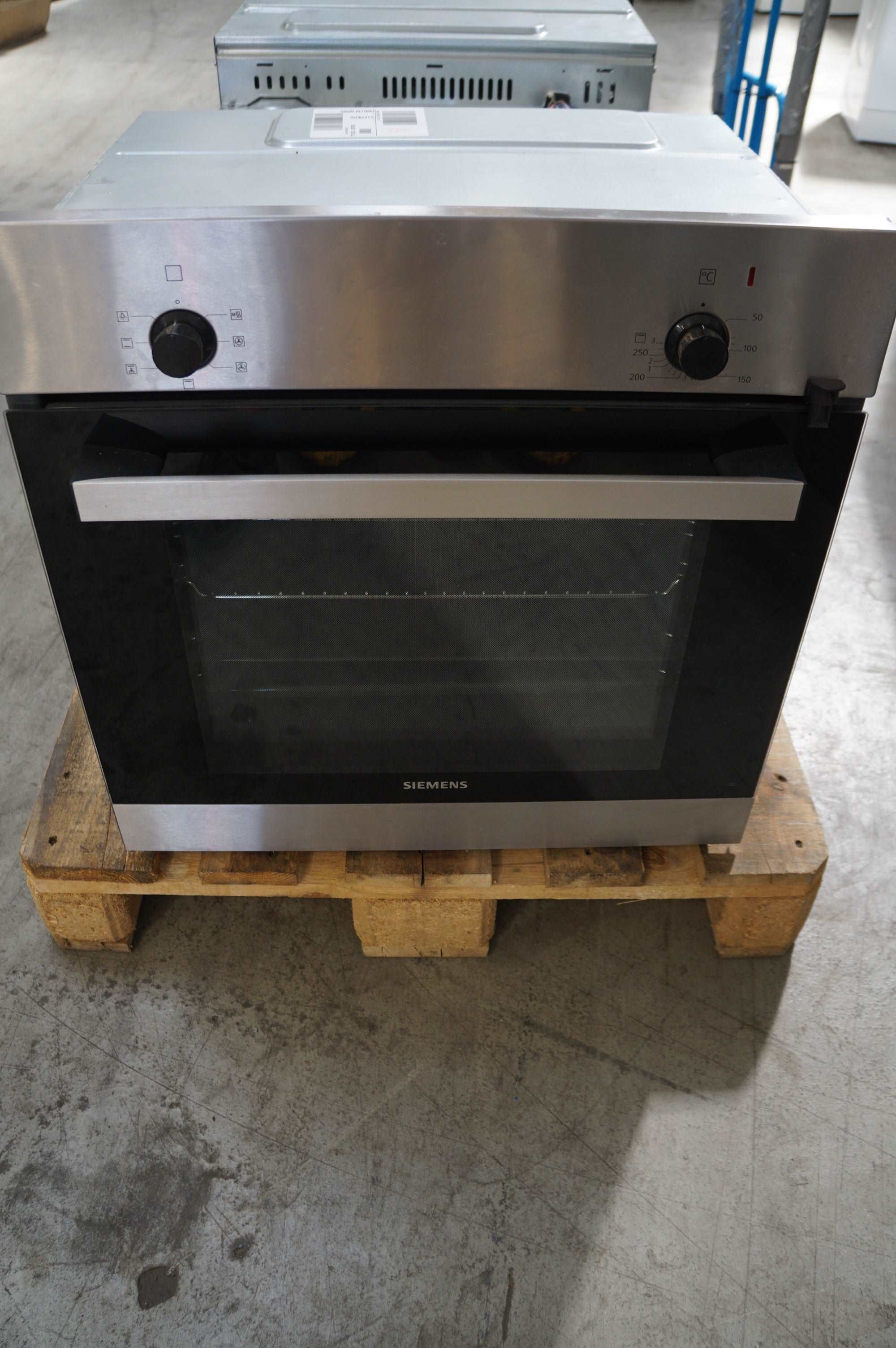 Siemens indbygningsovn HB010FBR0S