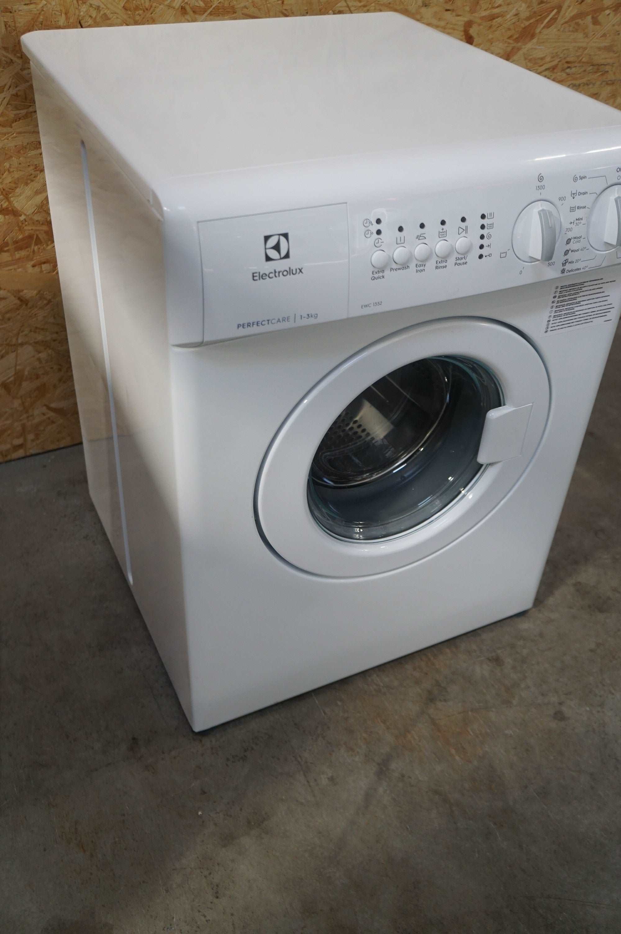 Electrolux kompakt vaskemaskine EWC1352
