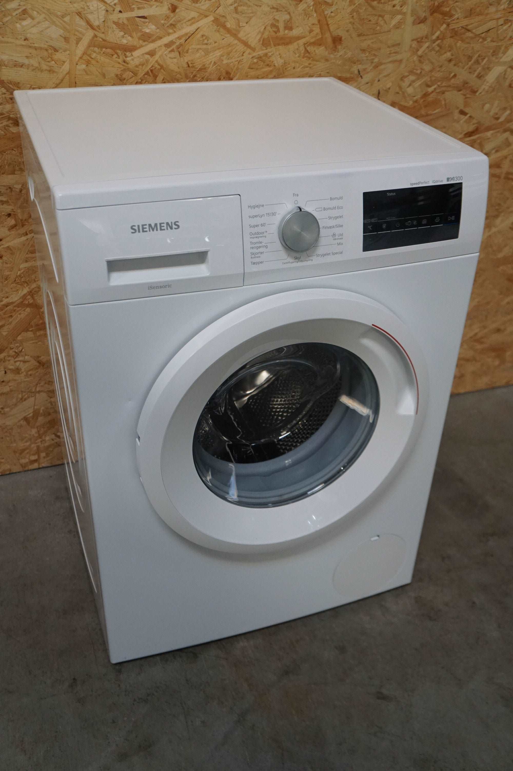 Siemens iQ300 vaskemaskine WM14N2E8DN