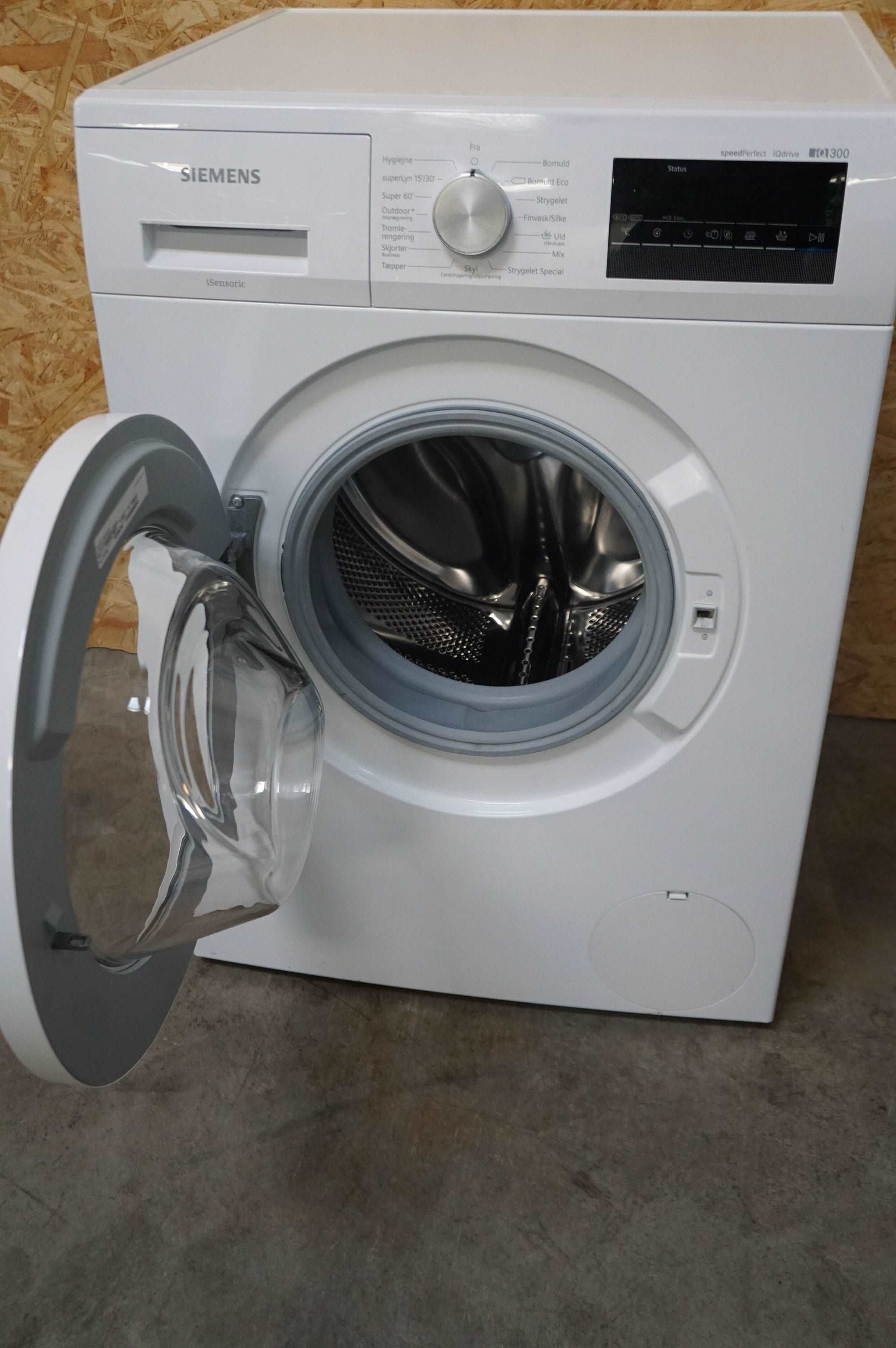 Siemens iQ300 vaskemaskine WM14N2E8DN