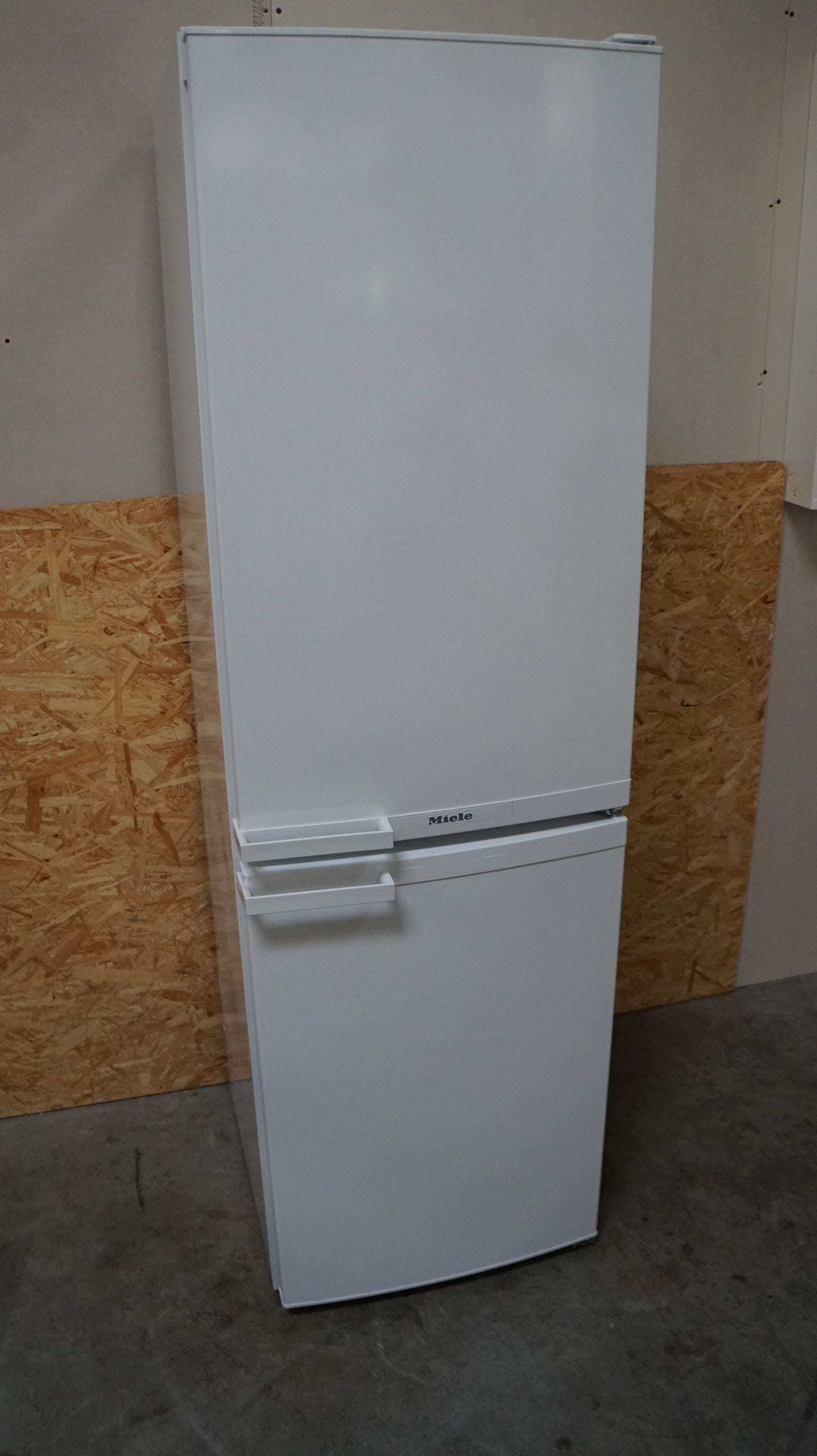 Miele køle/fryseskab KD12813S