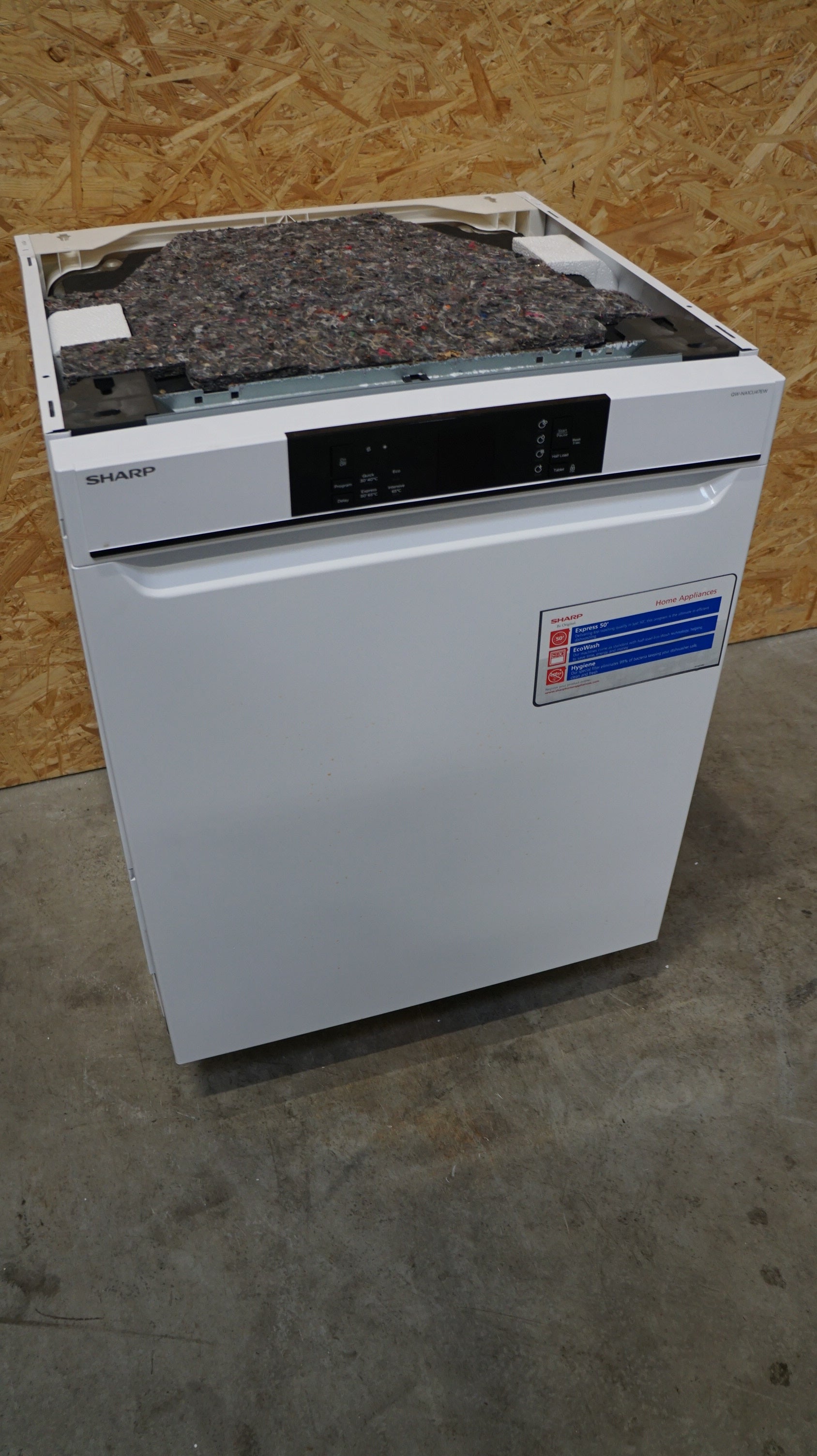 Sharp opvaskemaskine QW-NA1CU47EW-NR - D09137