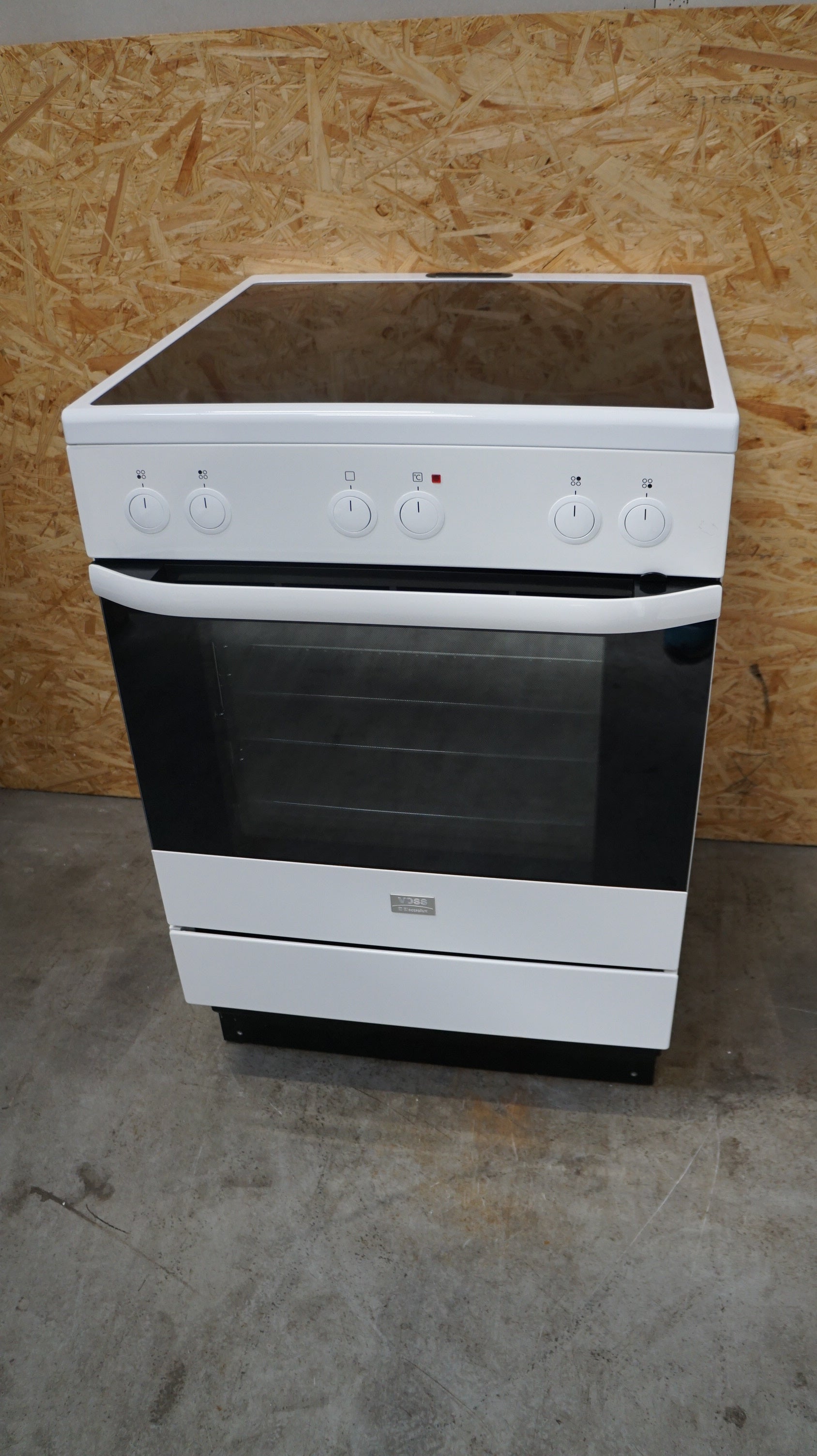 Voss keramisk komfur ELK12047HV - D09877