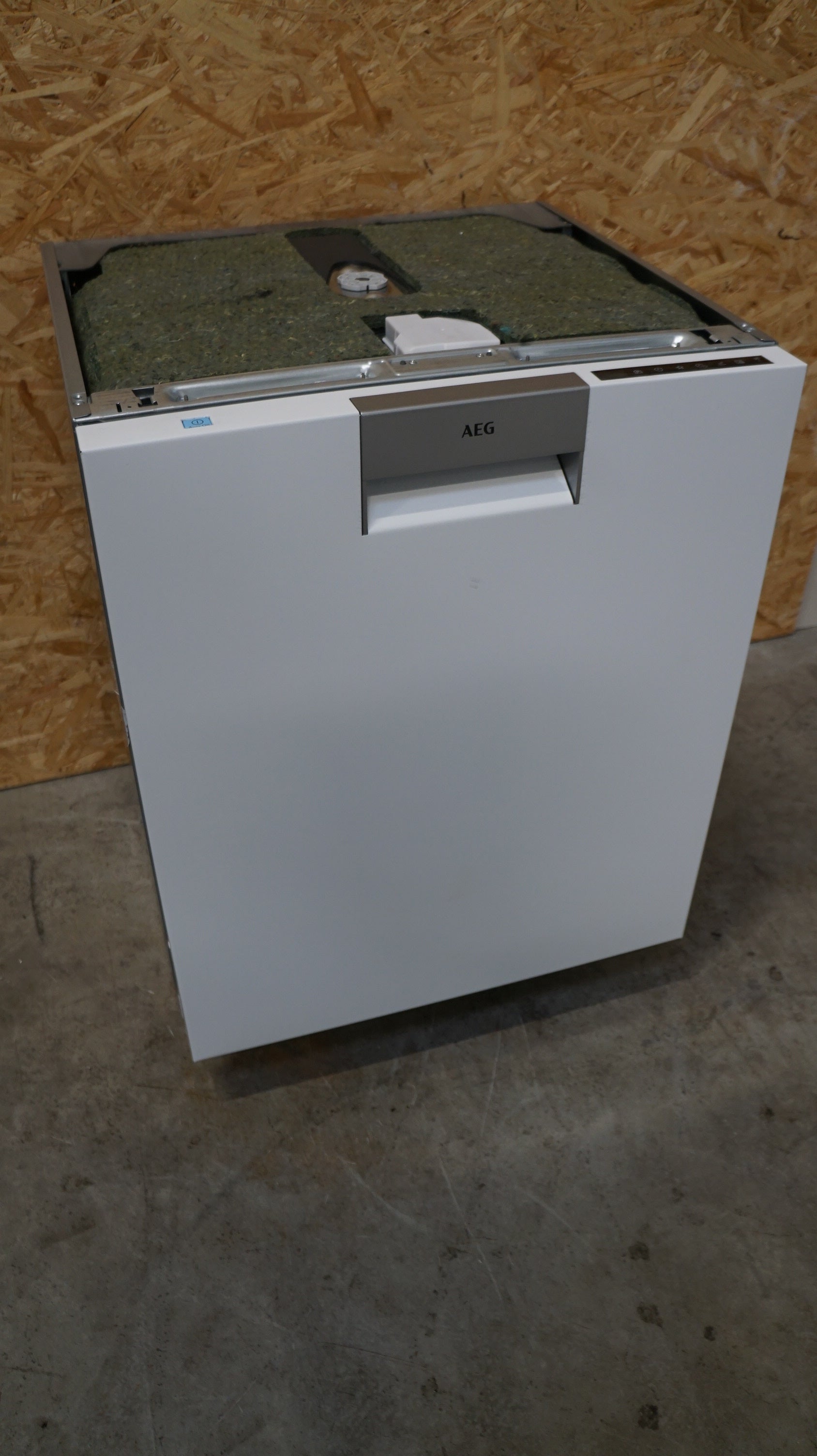 AEG opvaskemaskine FBB83706PW - D09153