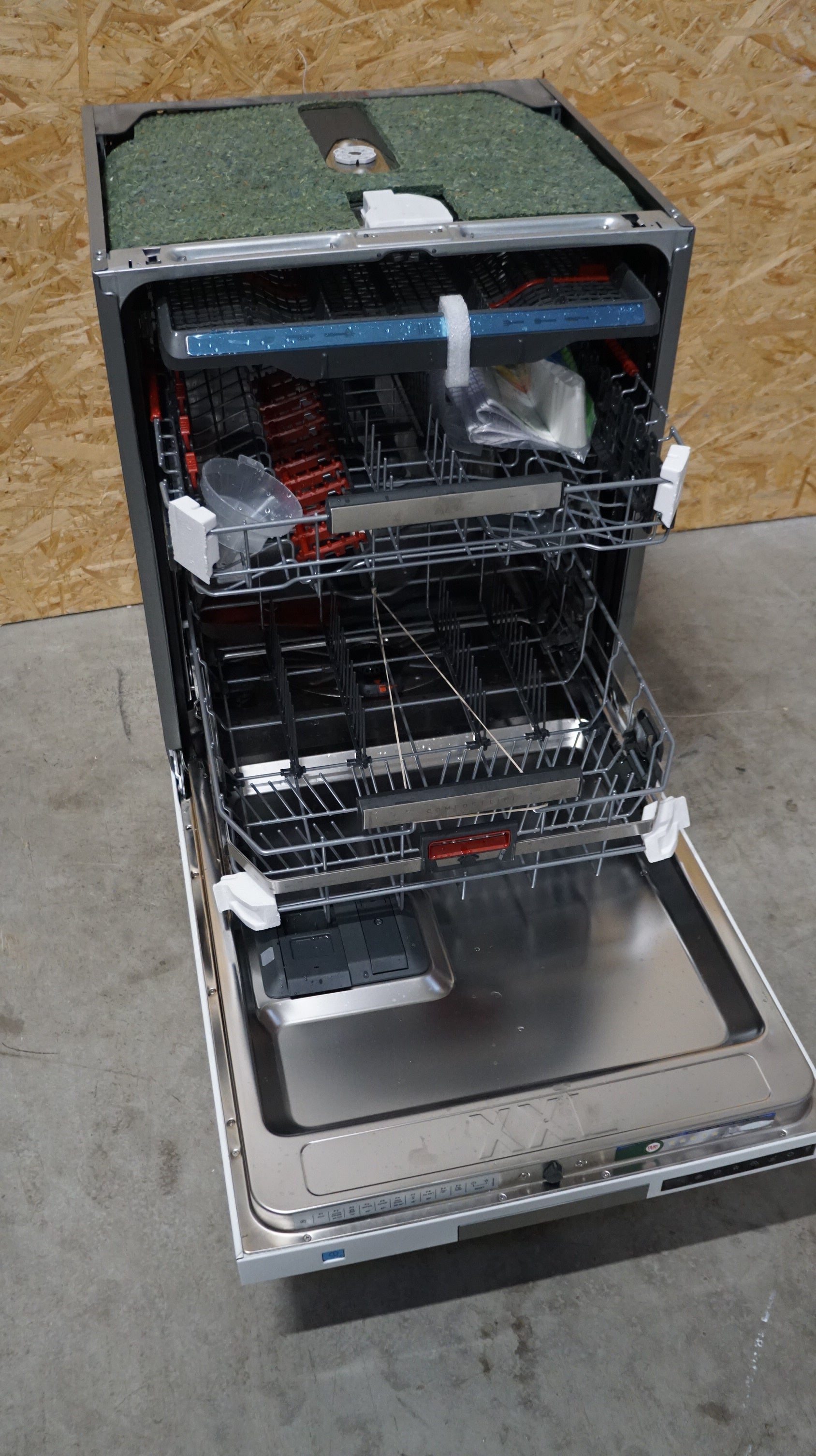 AEG opvaskemaskine FBB83816PW - D09161