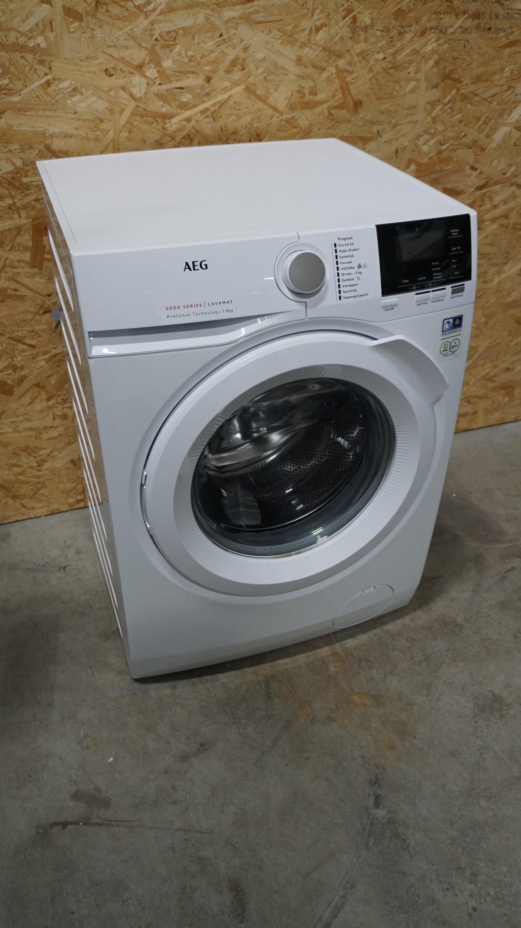 AEG vaskemaskine L6FSK863G - D09856