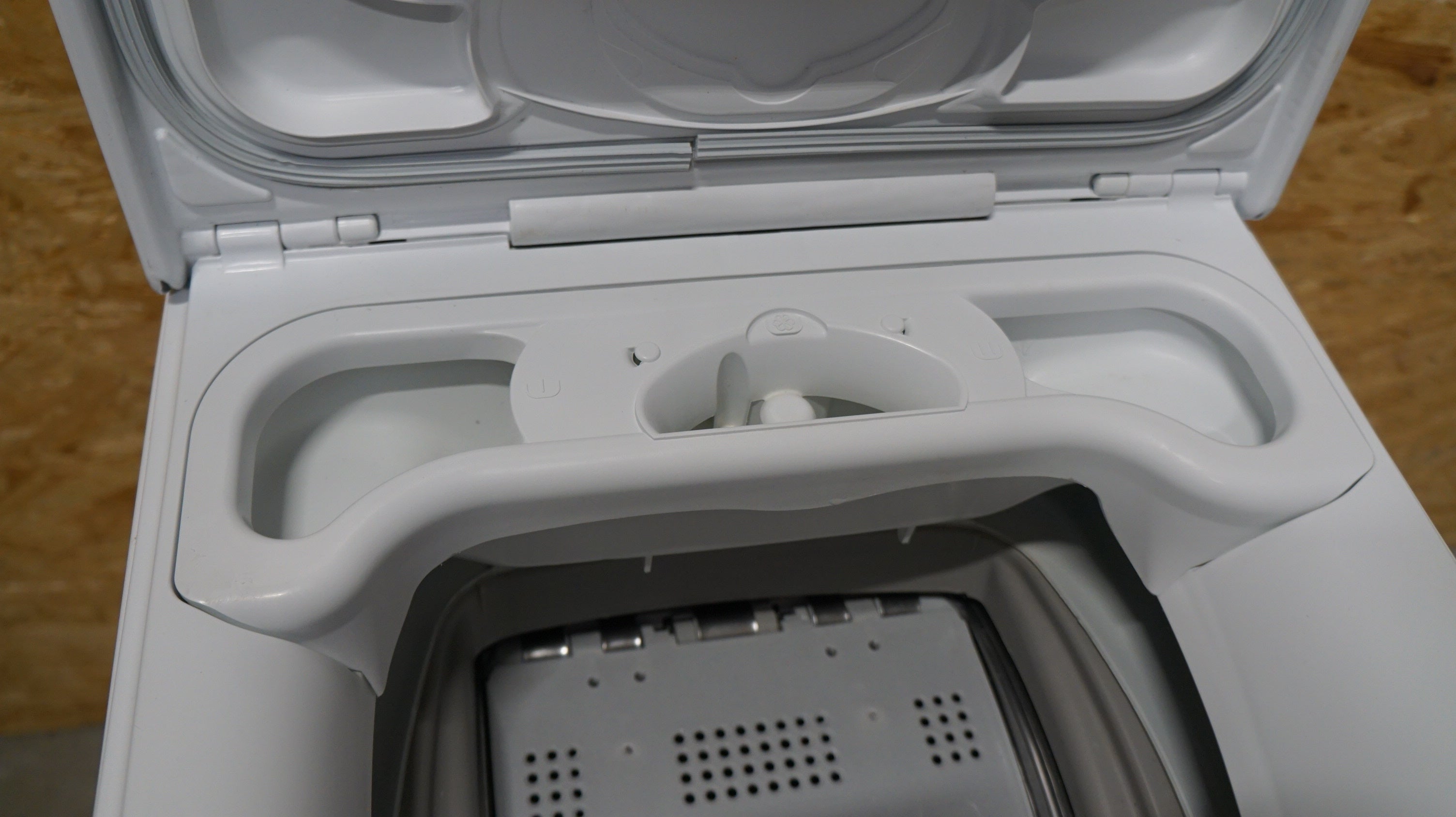 AEG topbetjent vaskemaskine L6TEP620K - D10392