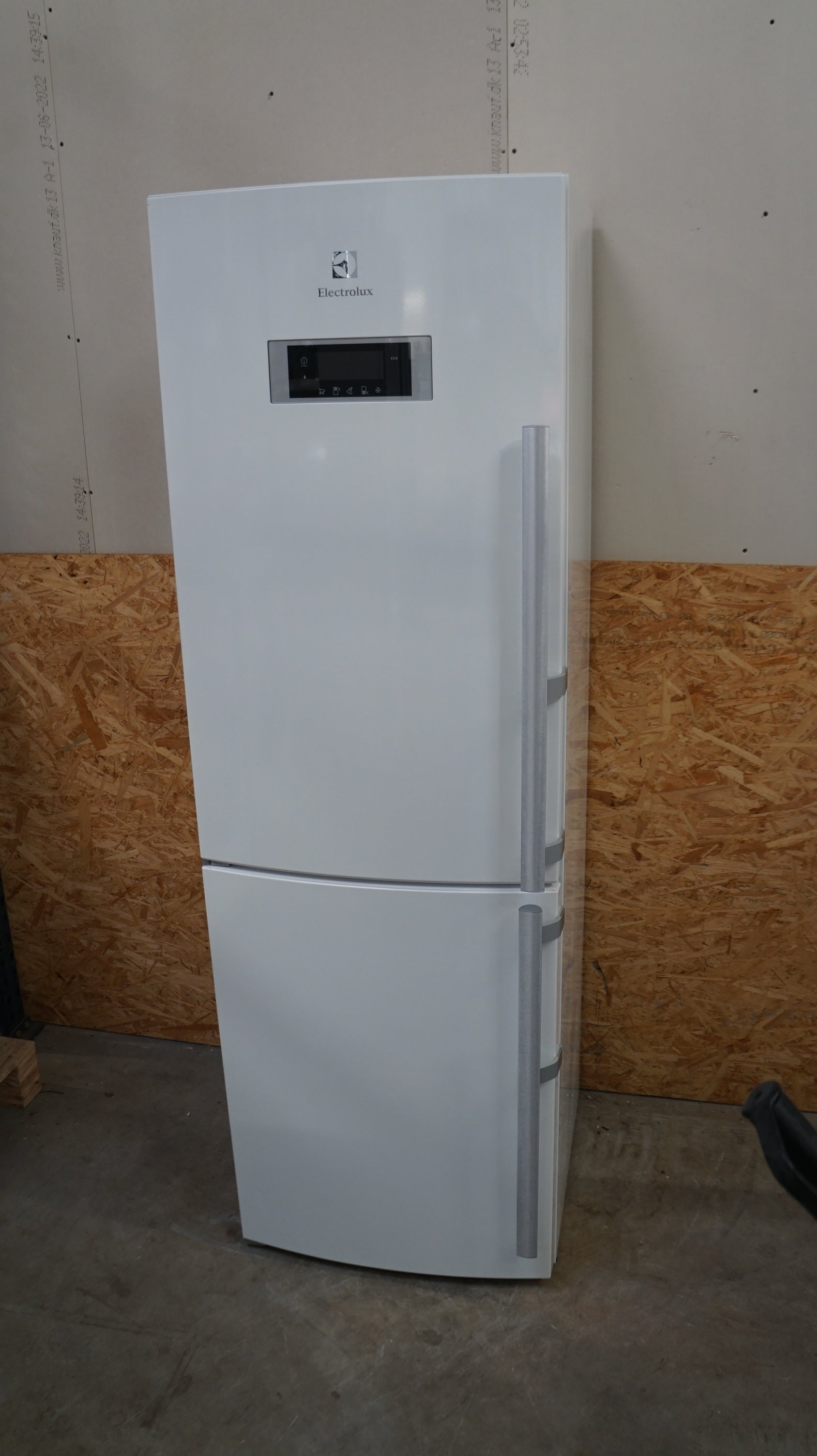 Electrolux køle/fryseskab EN3488MOW - D14979