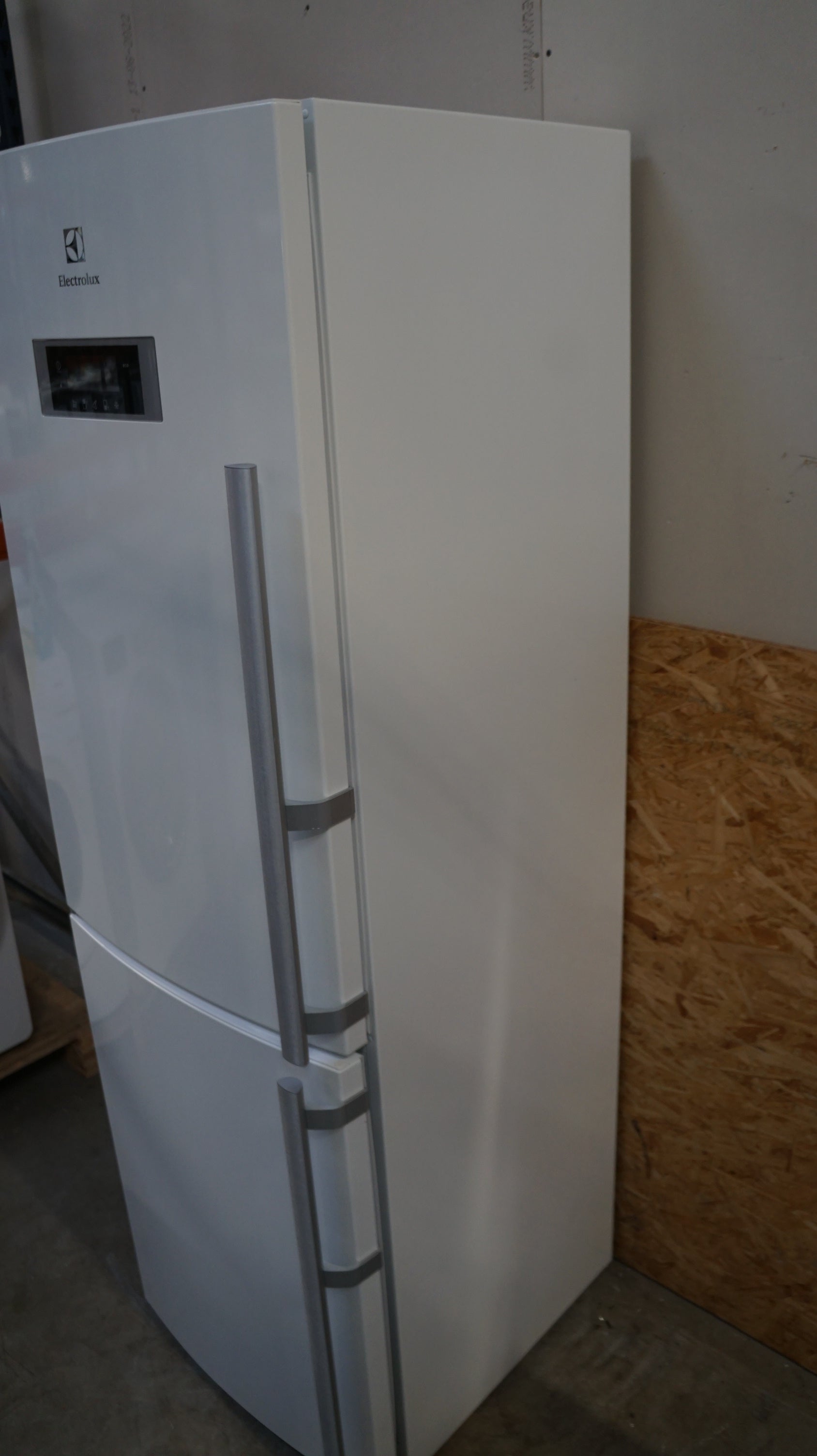 Electrolux køle/fryseskab EN3488MOW - D14979