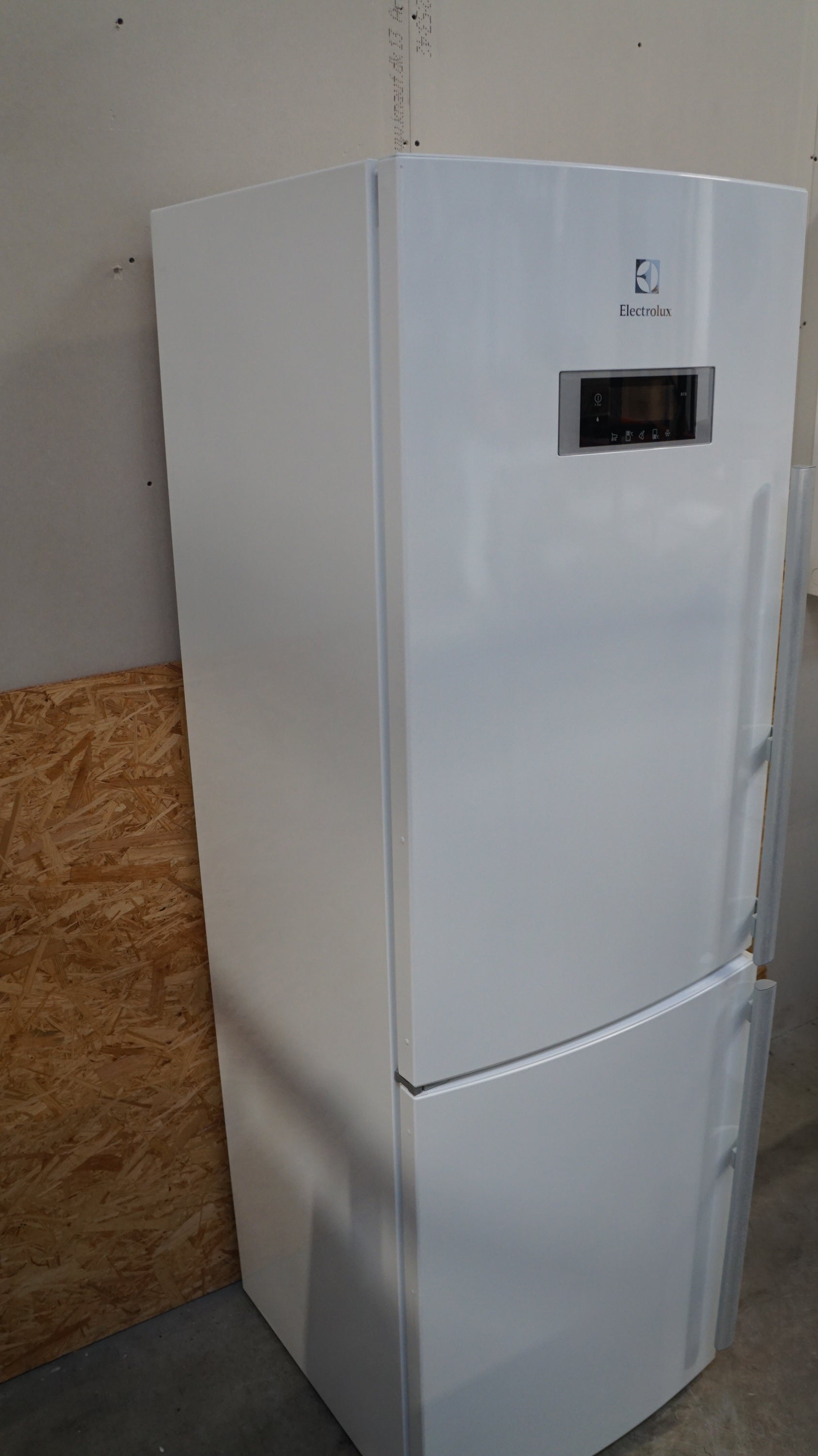 Electrolux køle/fryseskab EN3488MOW - D14979