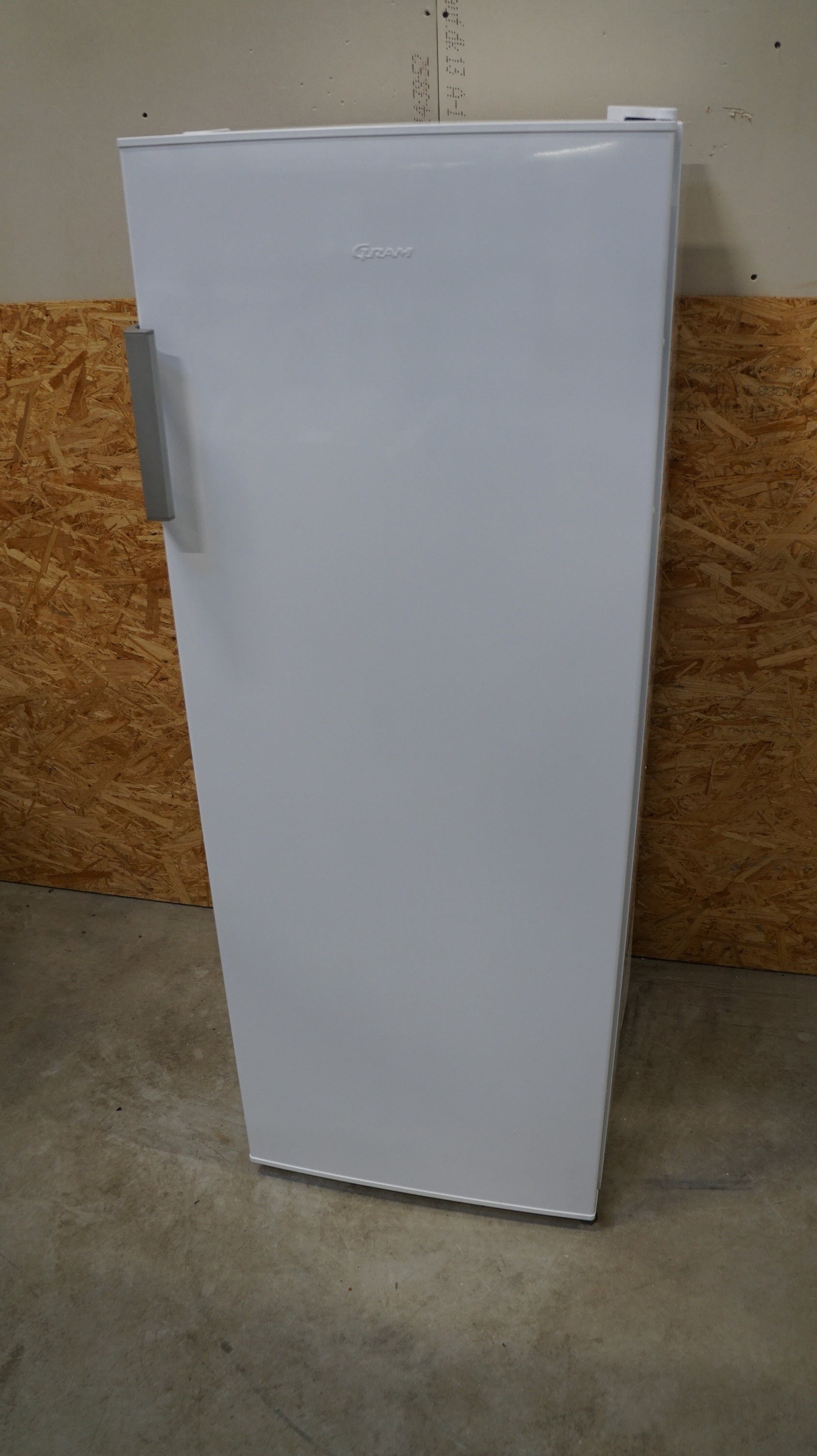 Gram køleskab KS144E - D18765