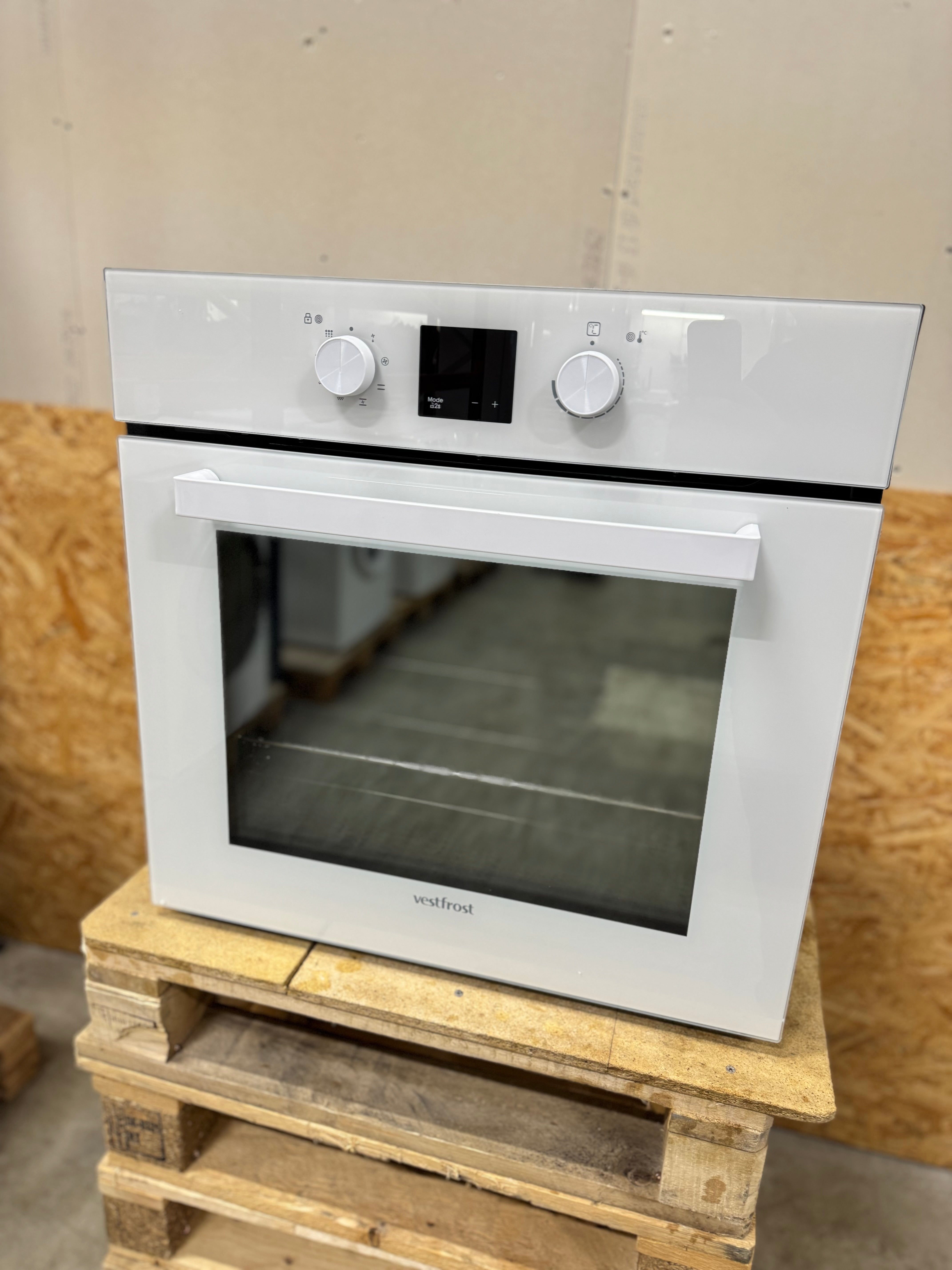 Vestfrost indbygningsovn VBO1260W PYRO-2 - D13257