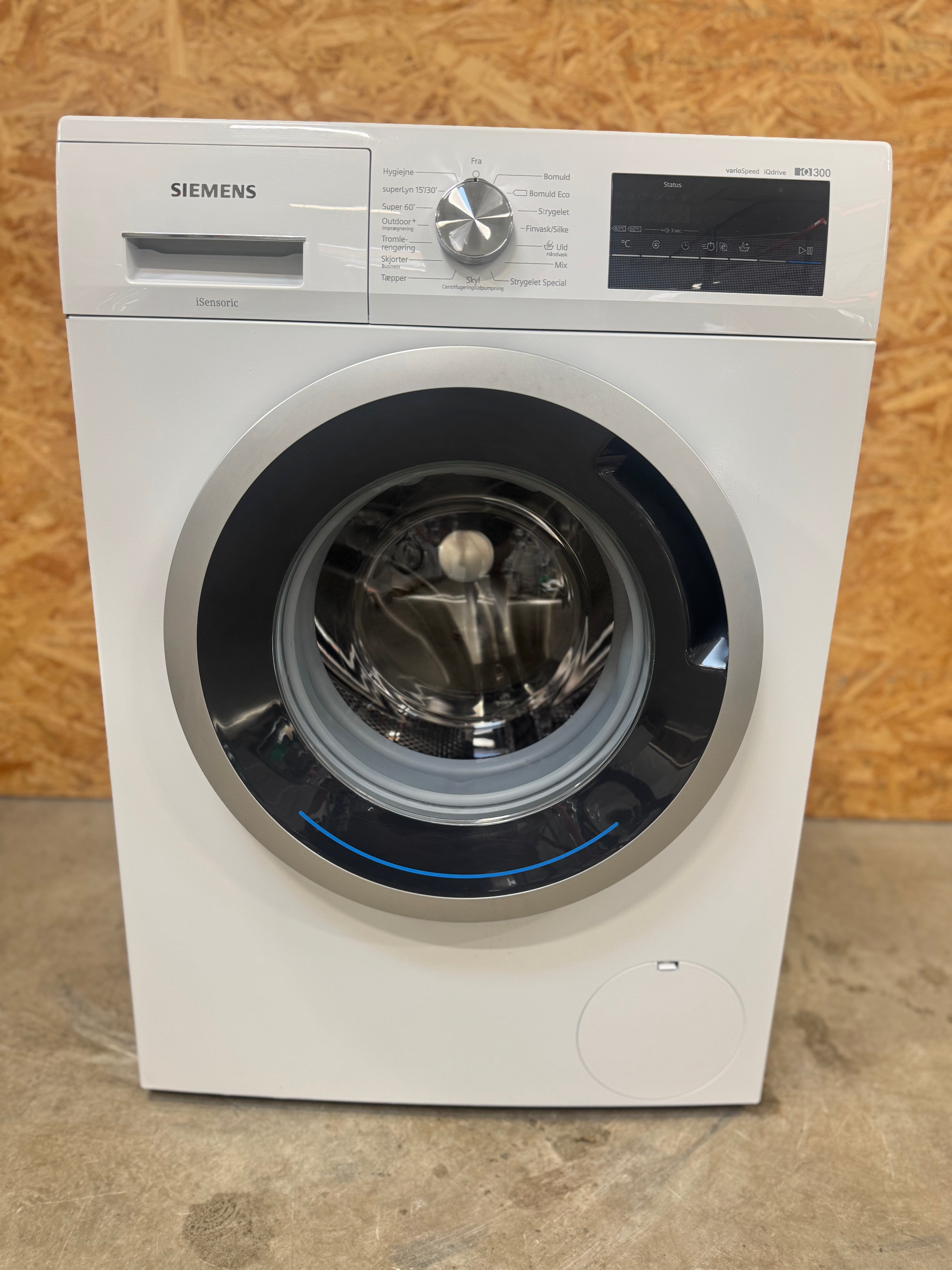 Siemens iQ300 vaskemaskine WM14N1B8DN - D16111