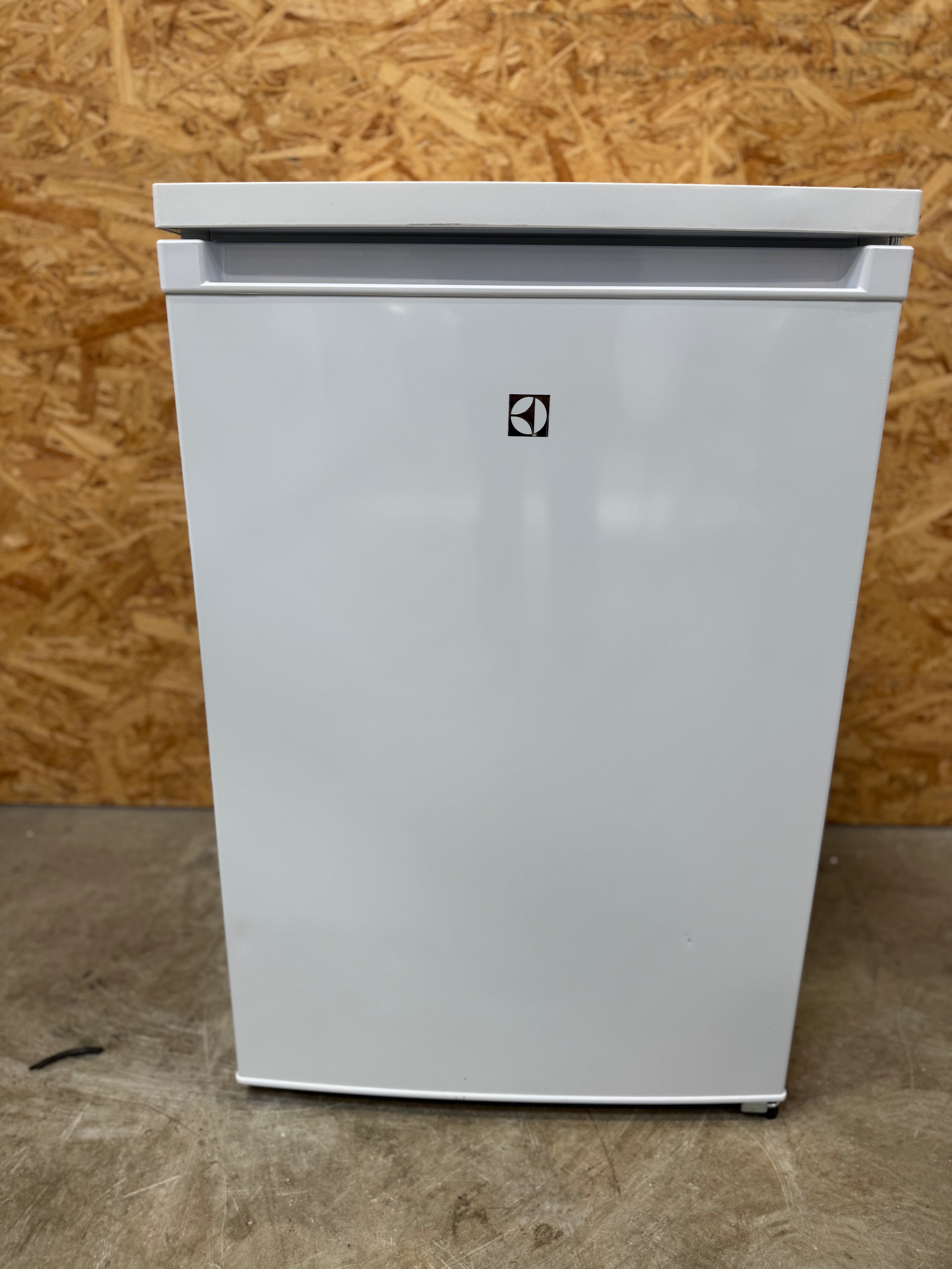 Electrolux køleskab LXB1AE13W0 - D15485