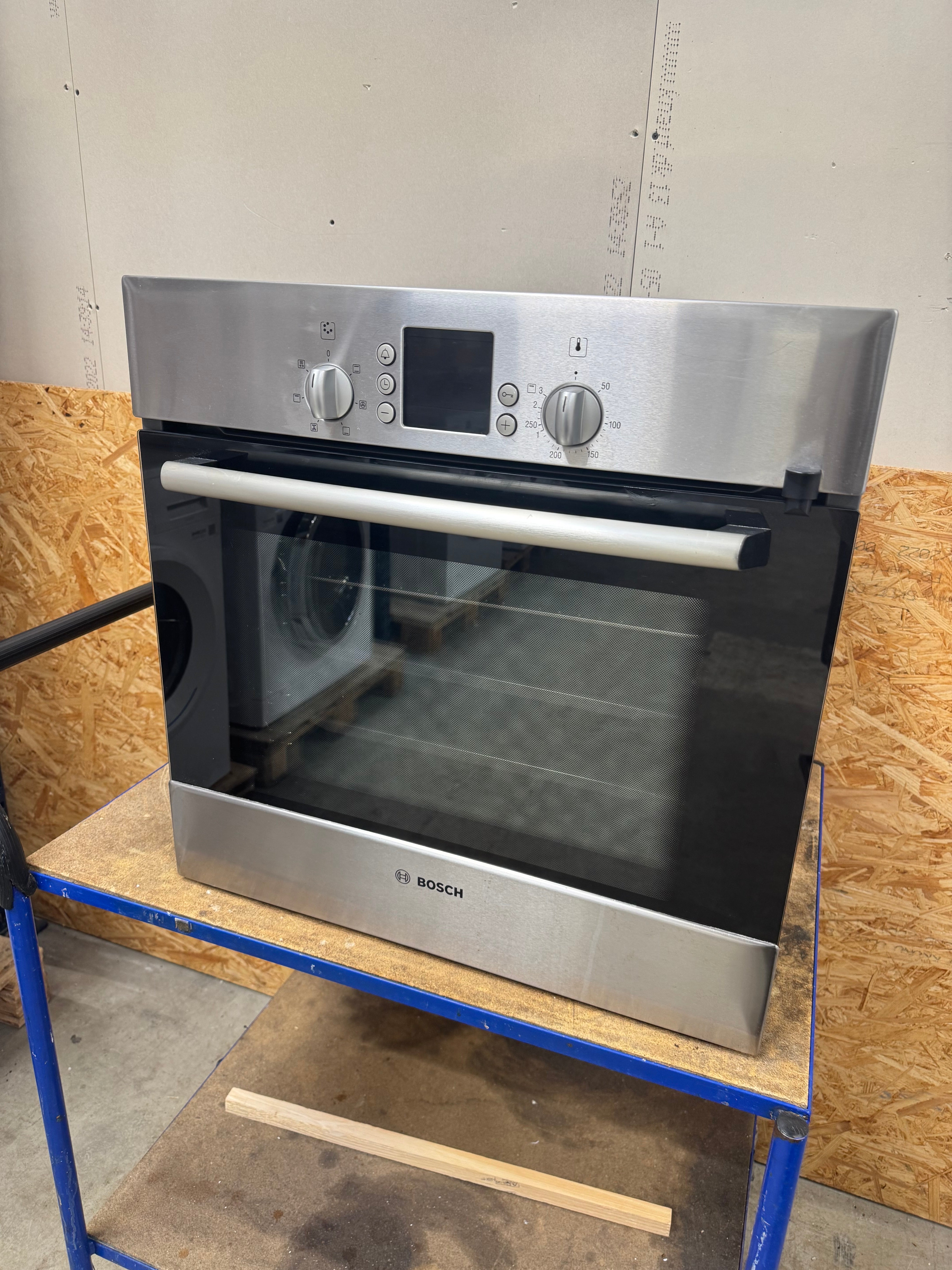 Bosch indbygningsovn HBN230250S - D14616