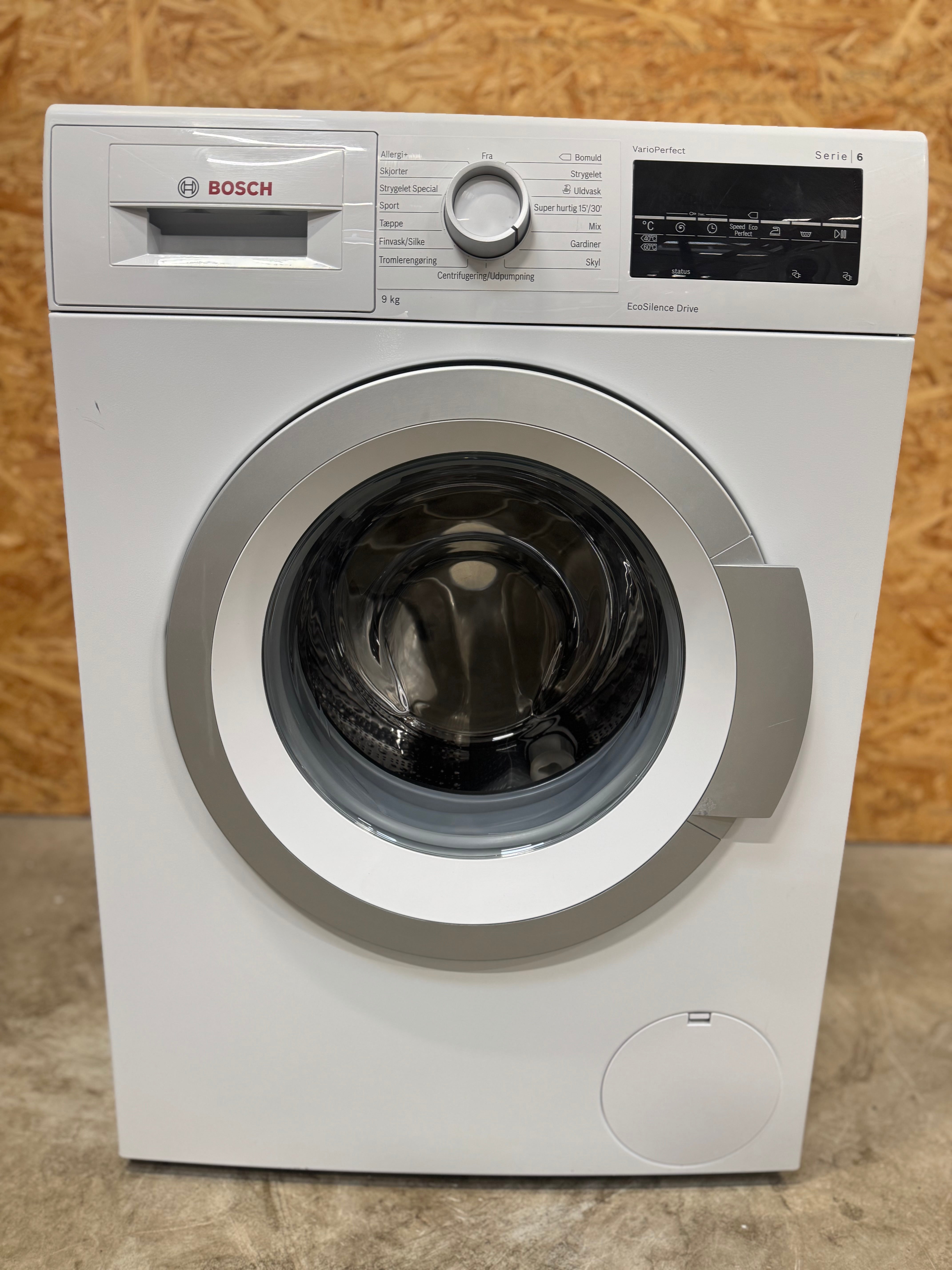 Bosch 9 kg. vaskemaskine WAT284E9SN - D17317