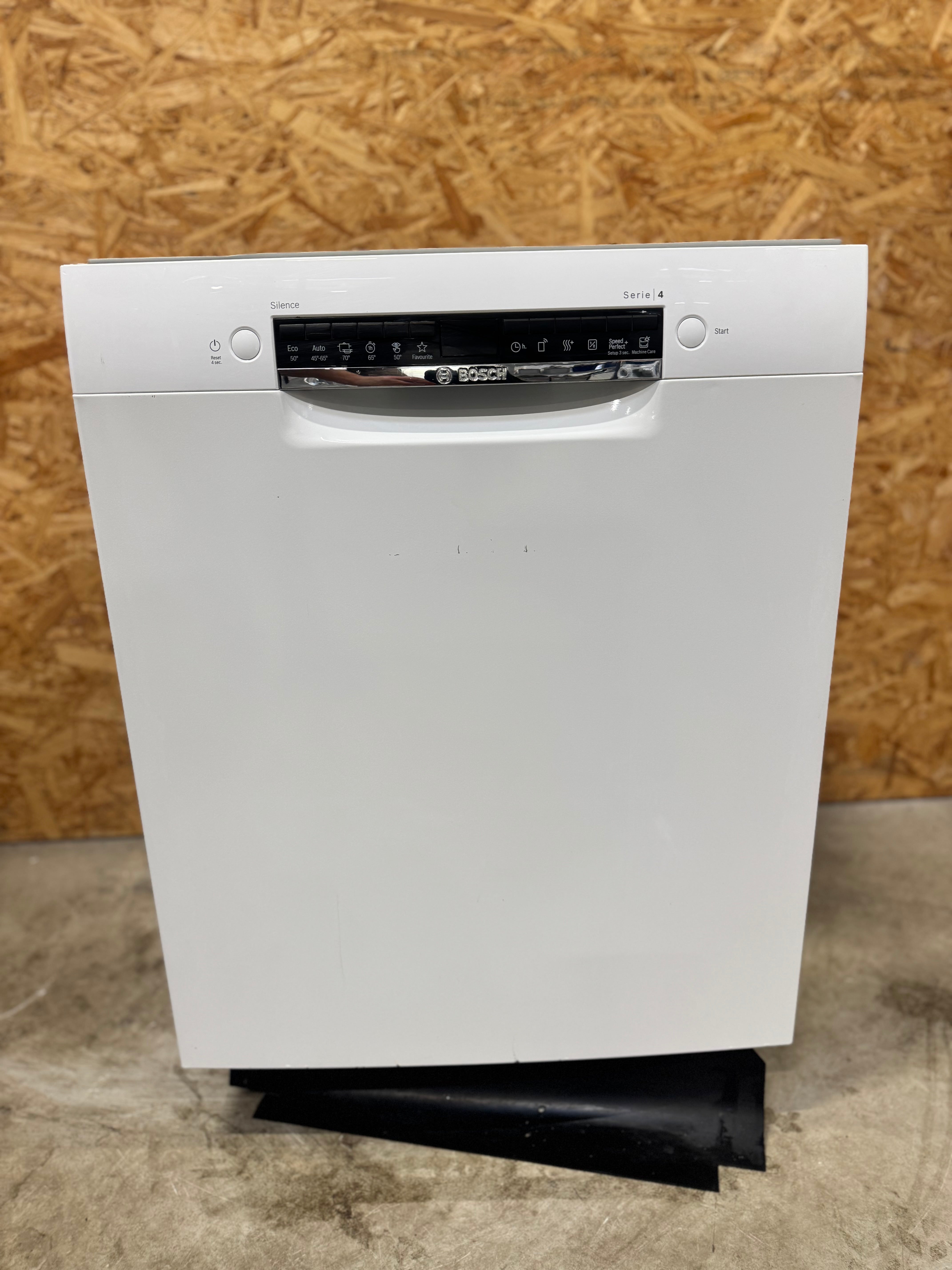 Bosch Series 4 opvaskemaskine SMU4HVW71S - D17943