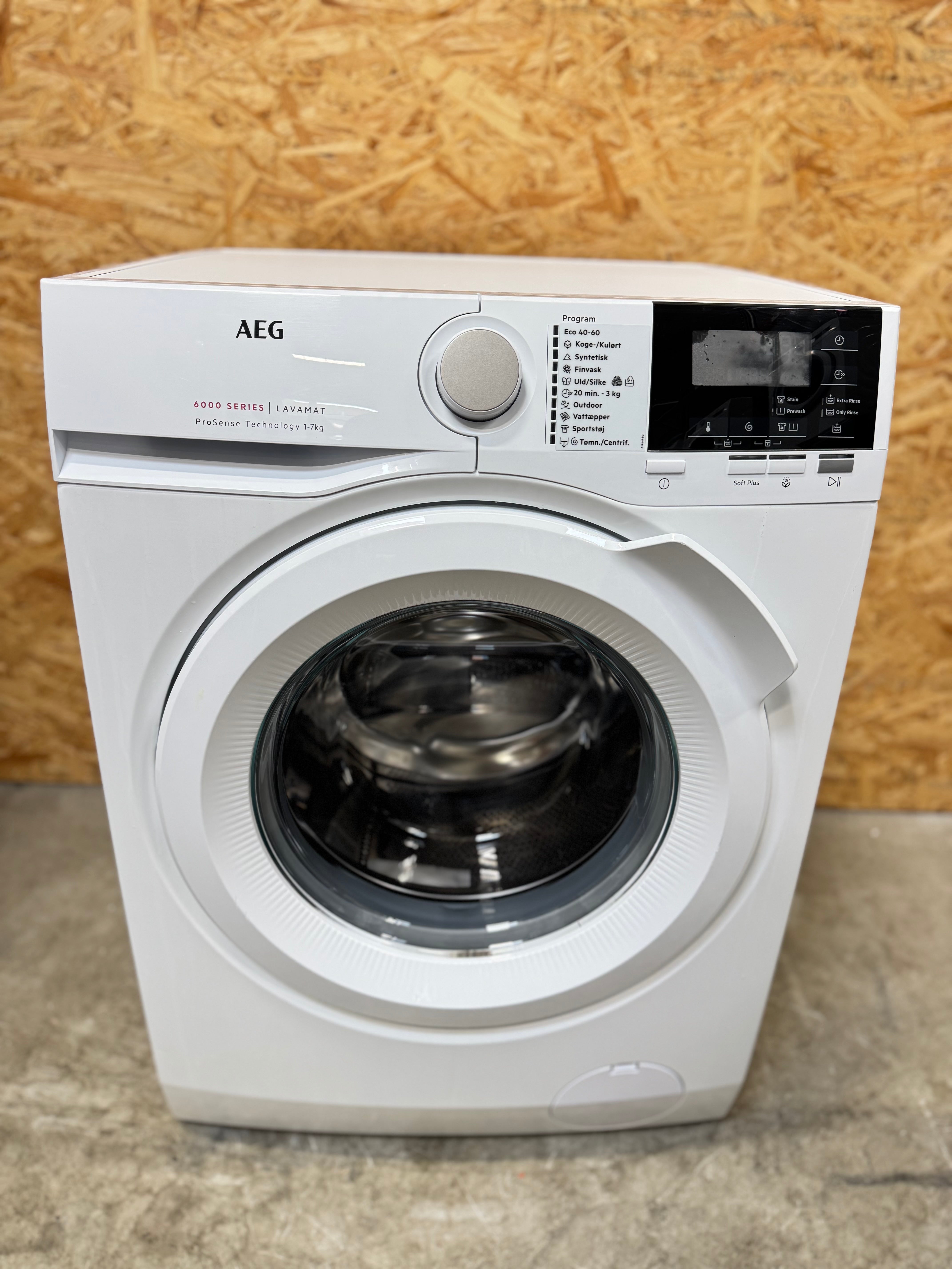 AEG vaskemaskine L6FBE740G - D12900