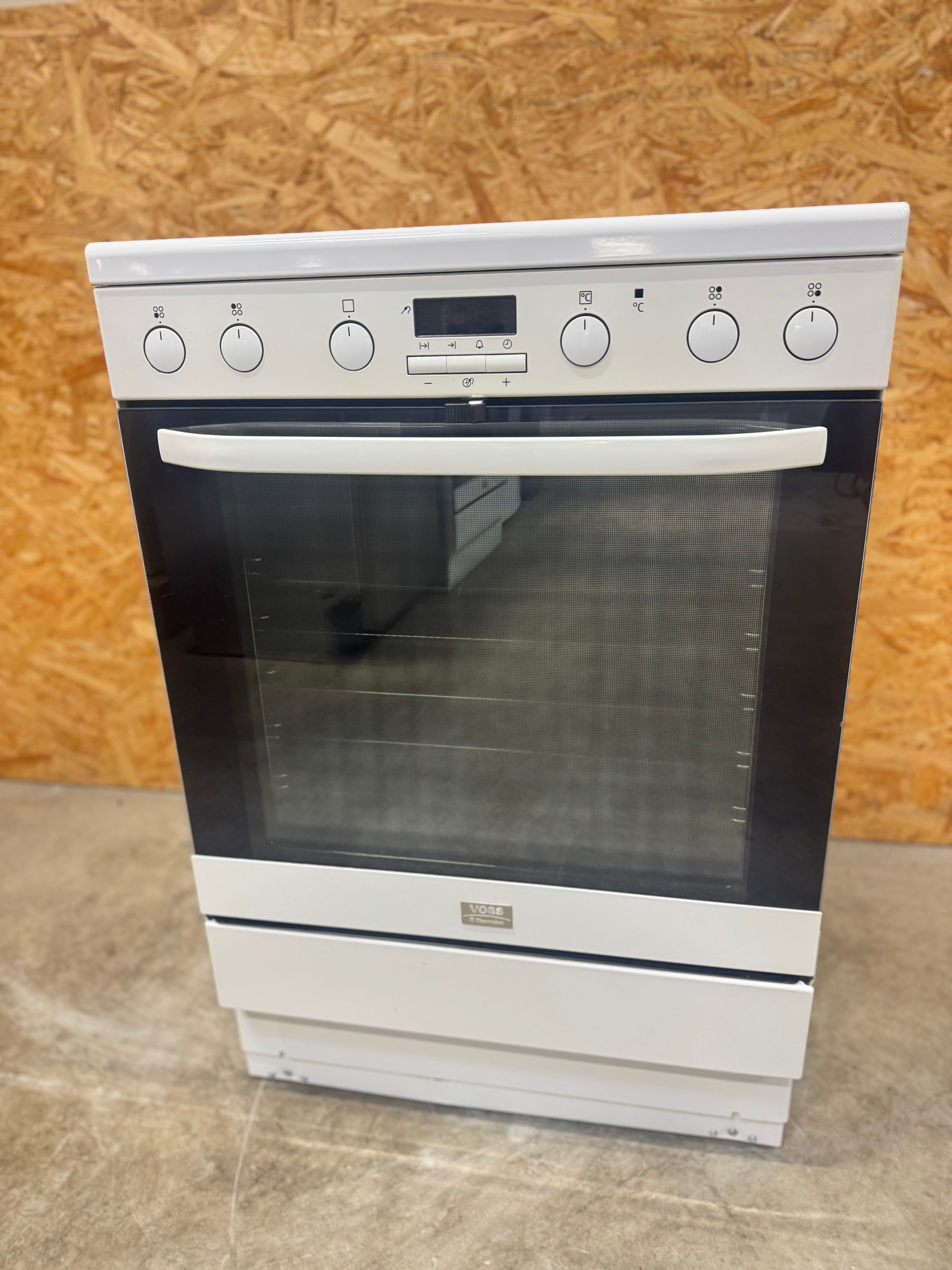 Voss/Electrolux induktionskomfur ELI13320HV - D18170